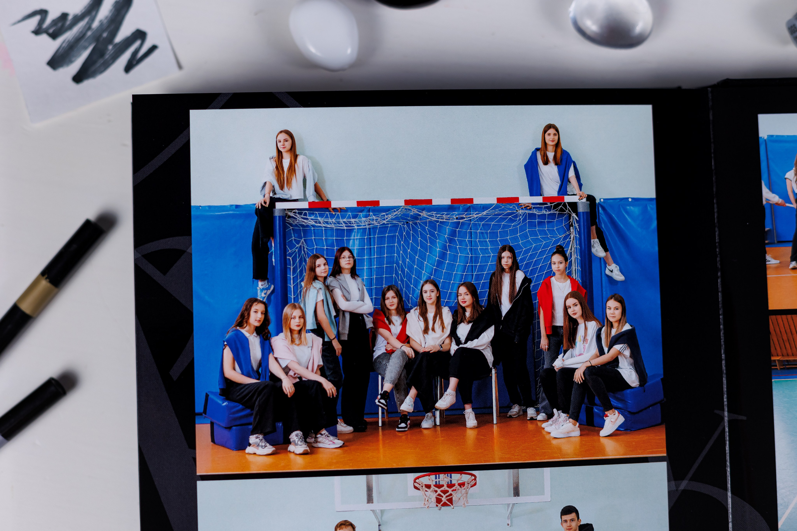 Выпускные альбомы общая информация. Семейный и детский фотограф Комина Елена, Власиха, Одинцово