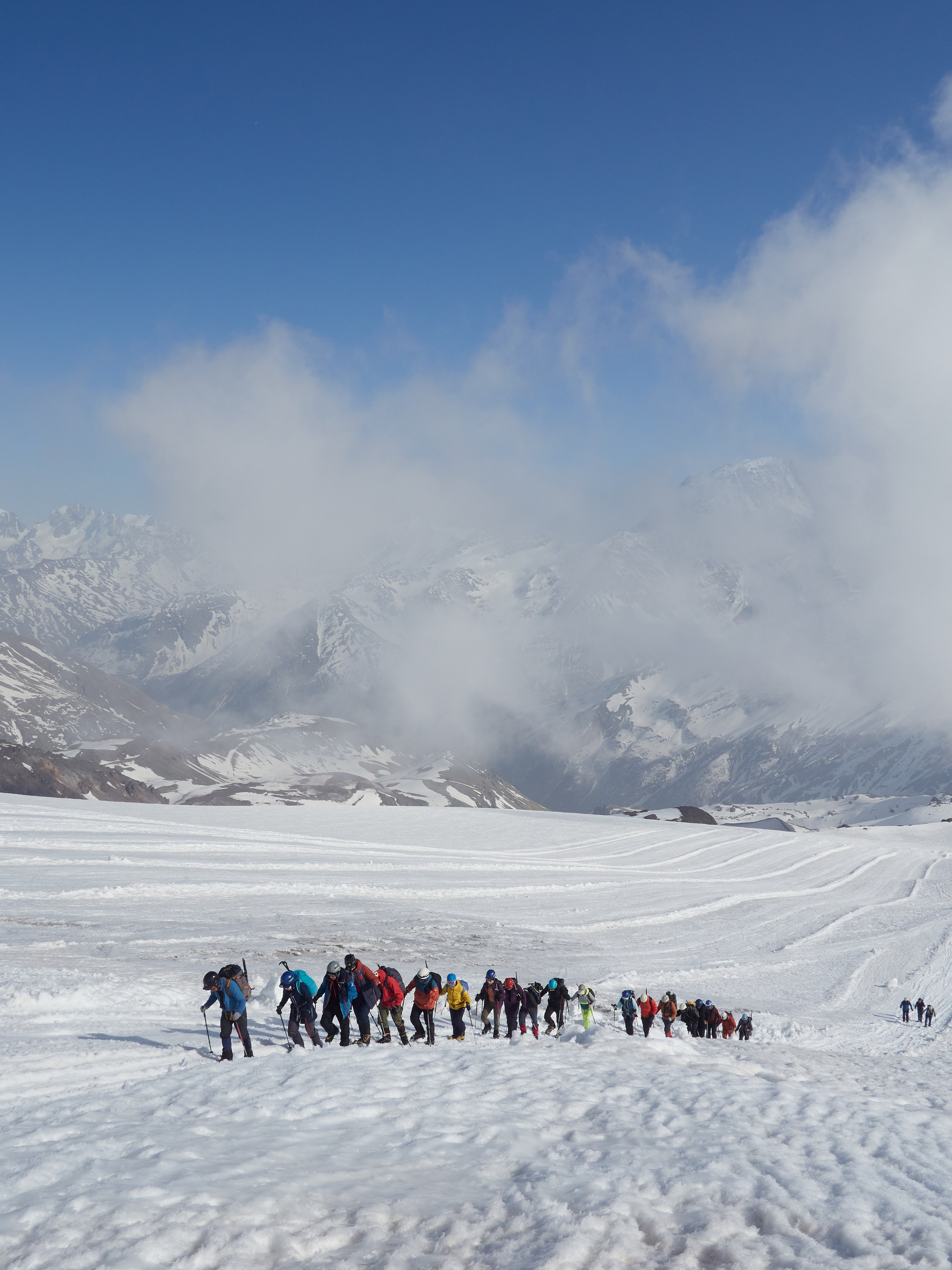 29.04 Заезд в хижины Акклиматизация на 4100. Горный, высотный Фотограф на Эльбрусе Георгий