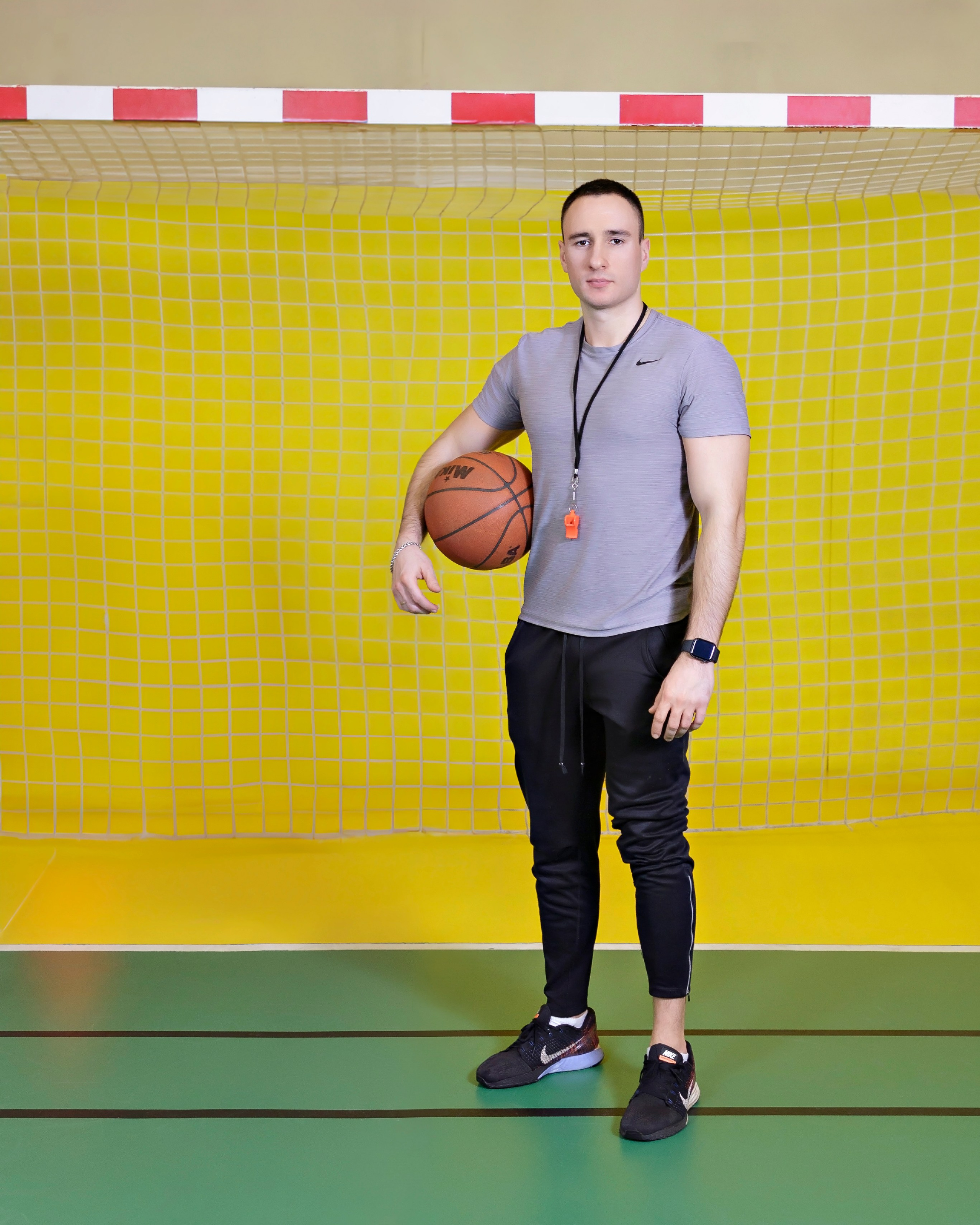 Выпускной альбом для 9 Класса. Выпускные альбомы и школьный фотограф в Подольске, Троицке, Щербинке, Москве и Московской области