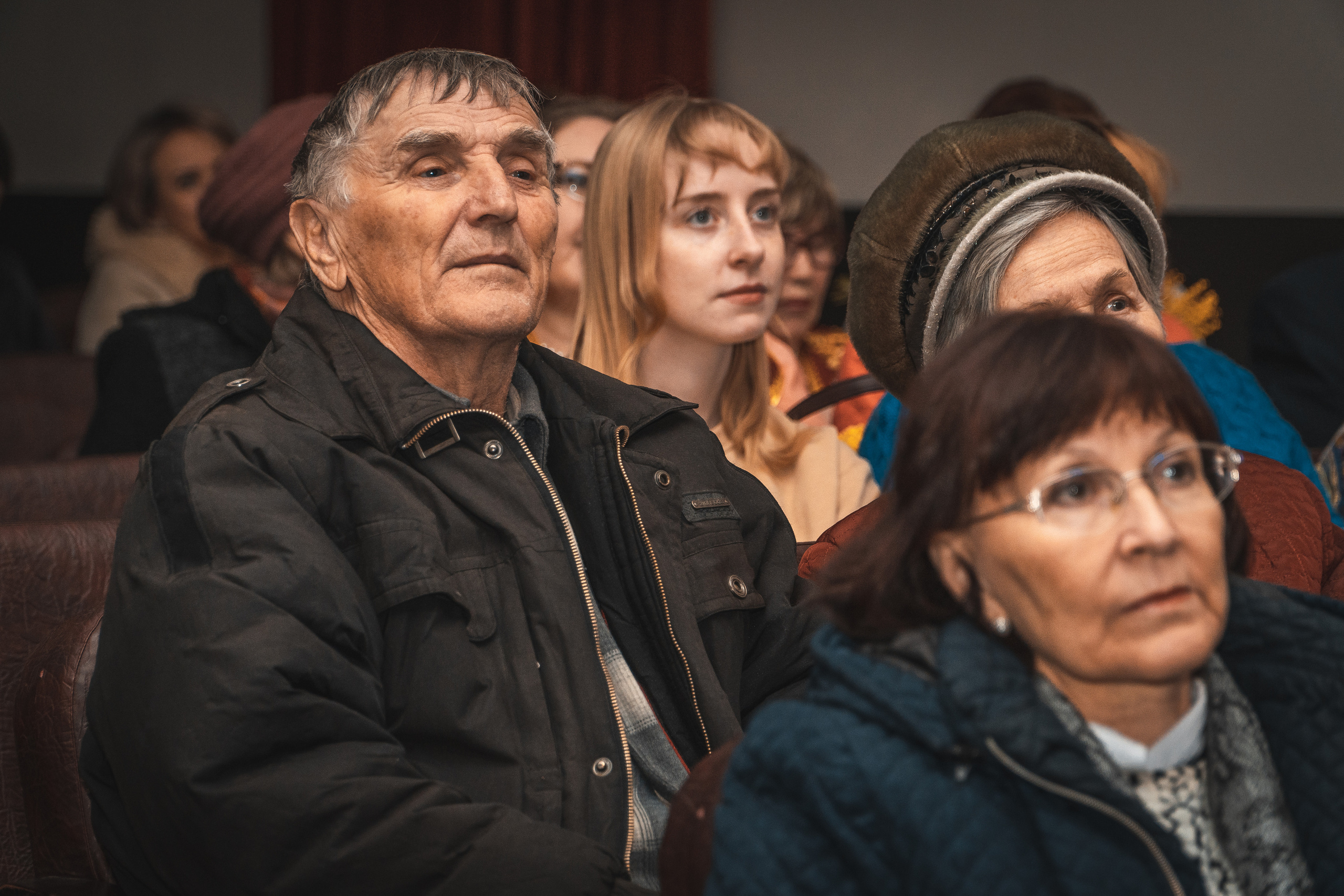 «Весь мир начинается с женщины». Новотитаровский Дом культуры