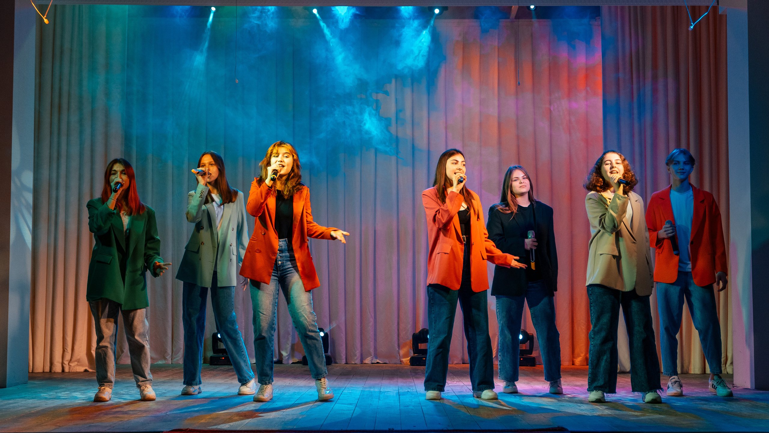 «Весь мир начинается с женщины». Новотитаровский Дом культуры