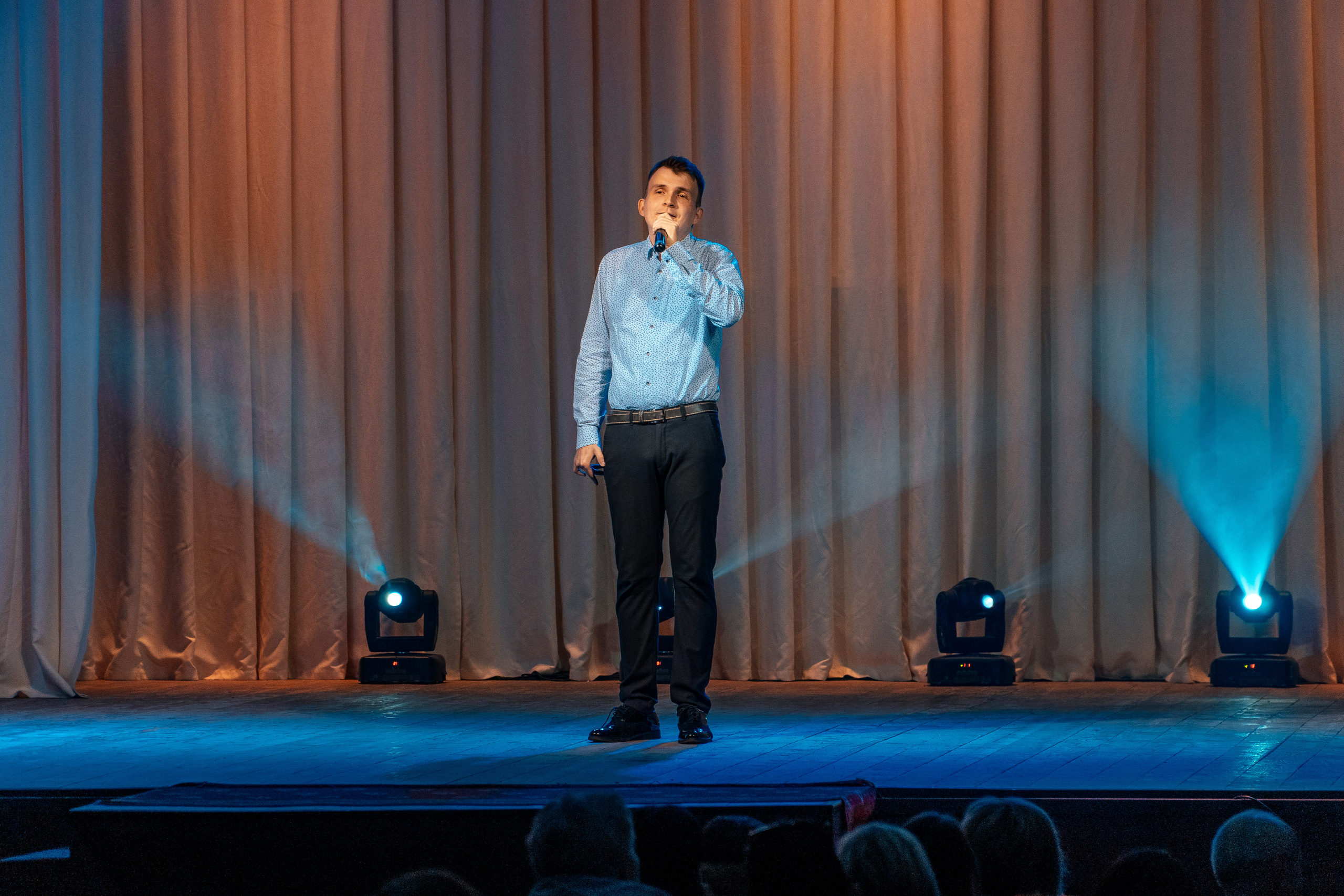 «Весь мир начинается с женщины». Новотитаровский Дом культуры