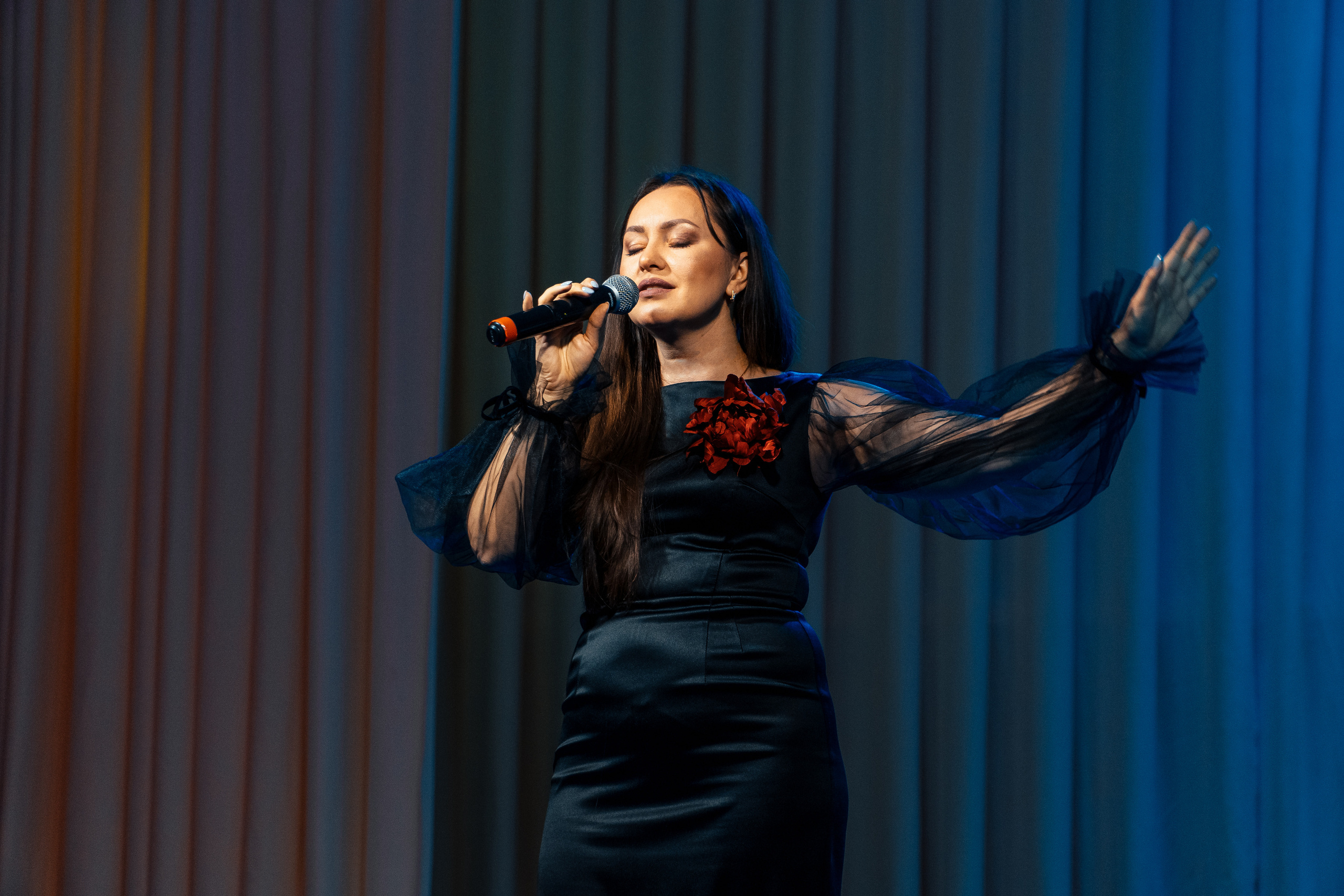 «Весь мир начинается с женщины». Новотитаровский Дом культуры