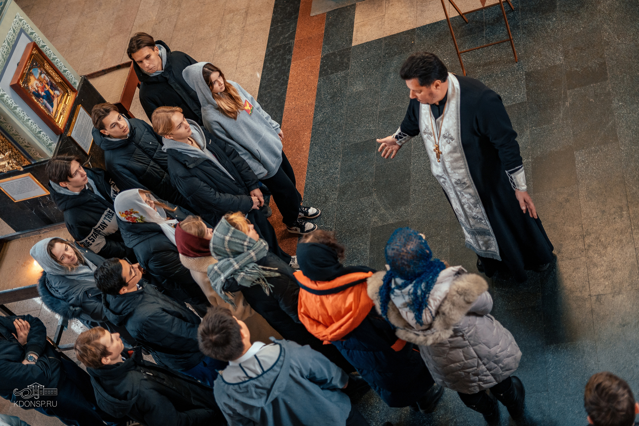 Молебен за учащихся и учащих. Новотитаровский Дом культуры