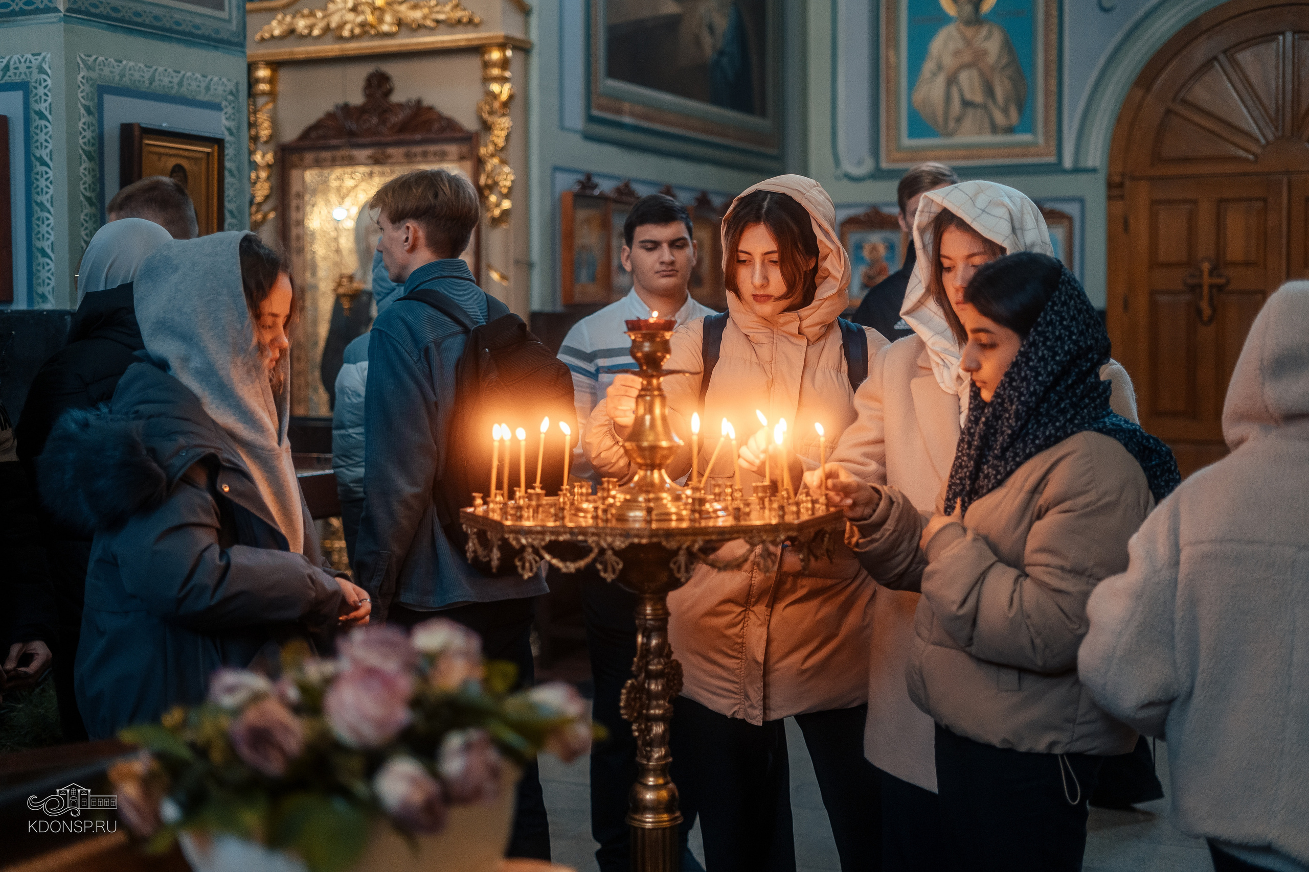 Молебен за учащихся и учащих. Новотитаровский Дом культуры