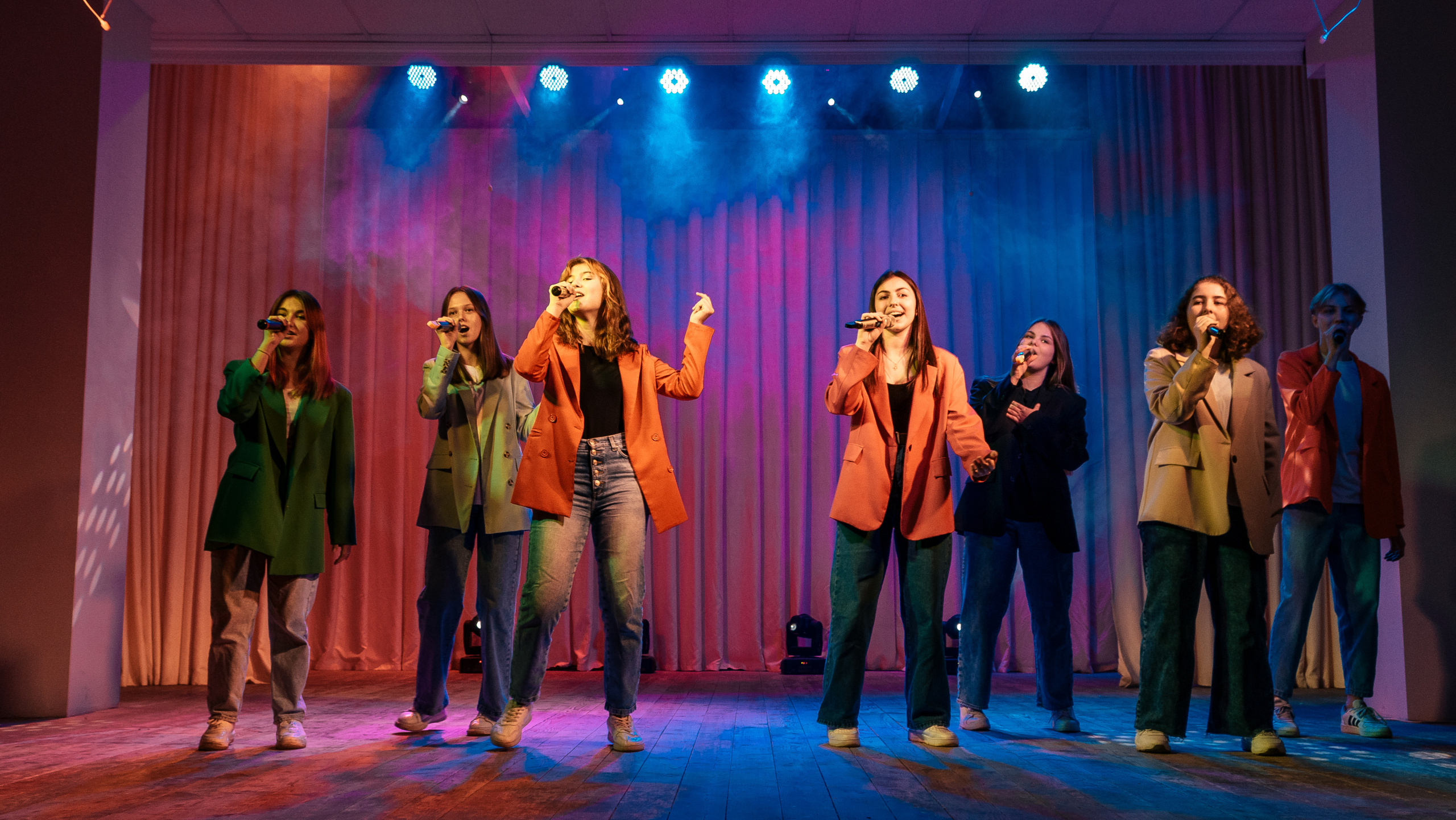 «Весь мир начинается с женщины». Новотитаровский Дом культуры