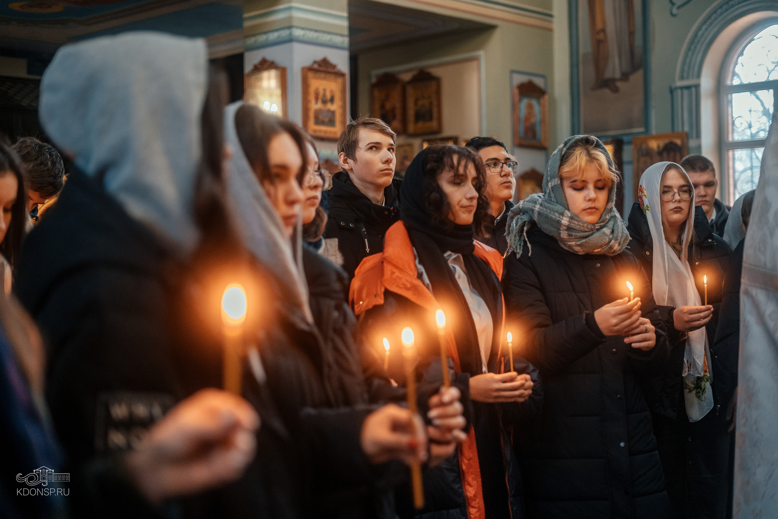 Молебен за учащихся и учащих. Новотитаровский Дом культуры