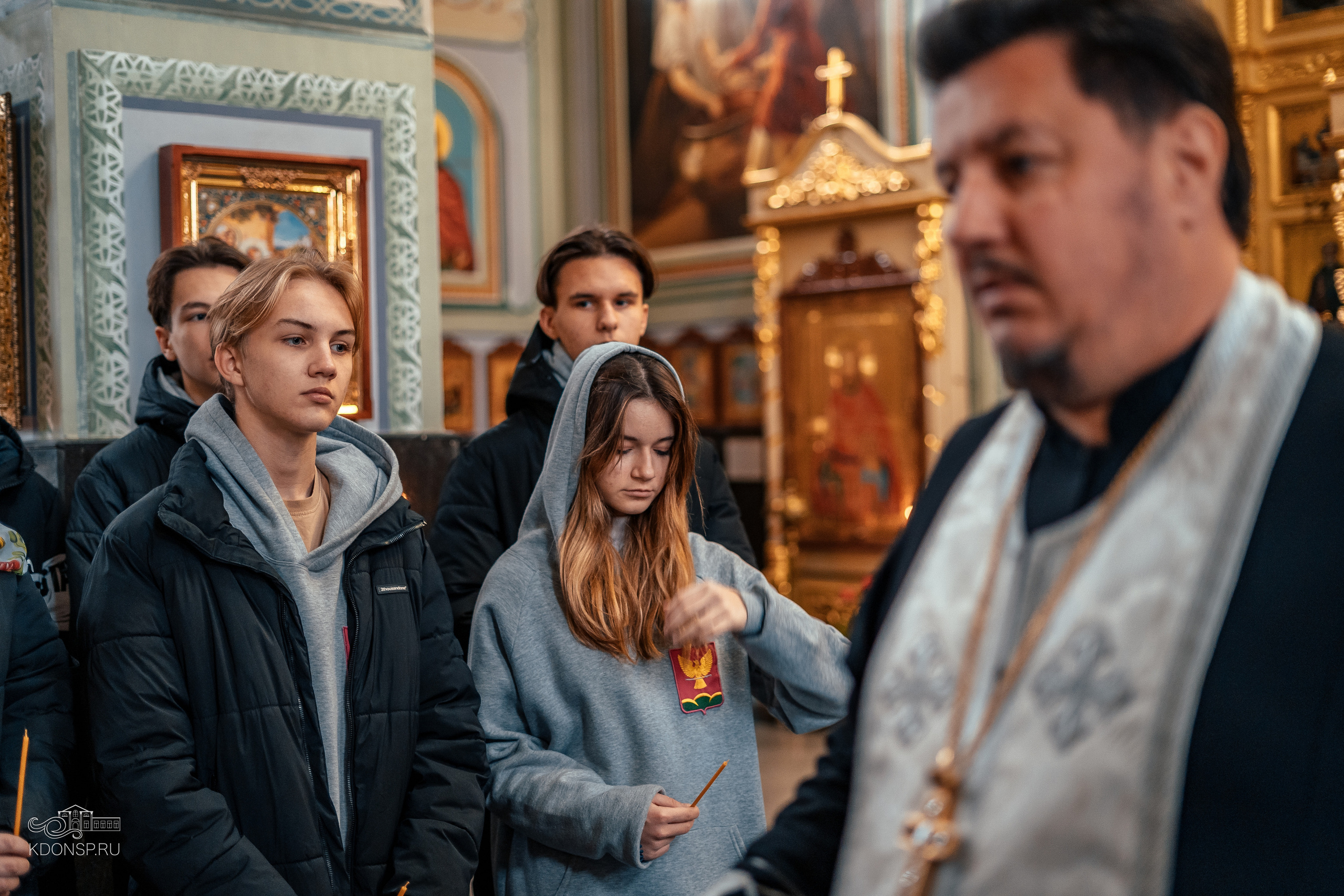 Молебен за учащихся и учащих. Новотитаровский Дом культуры