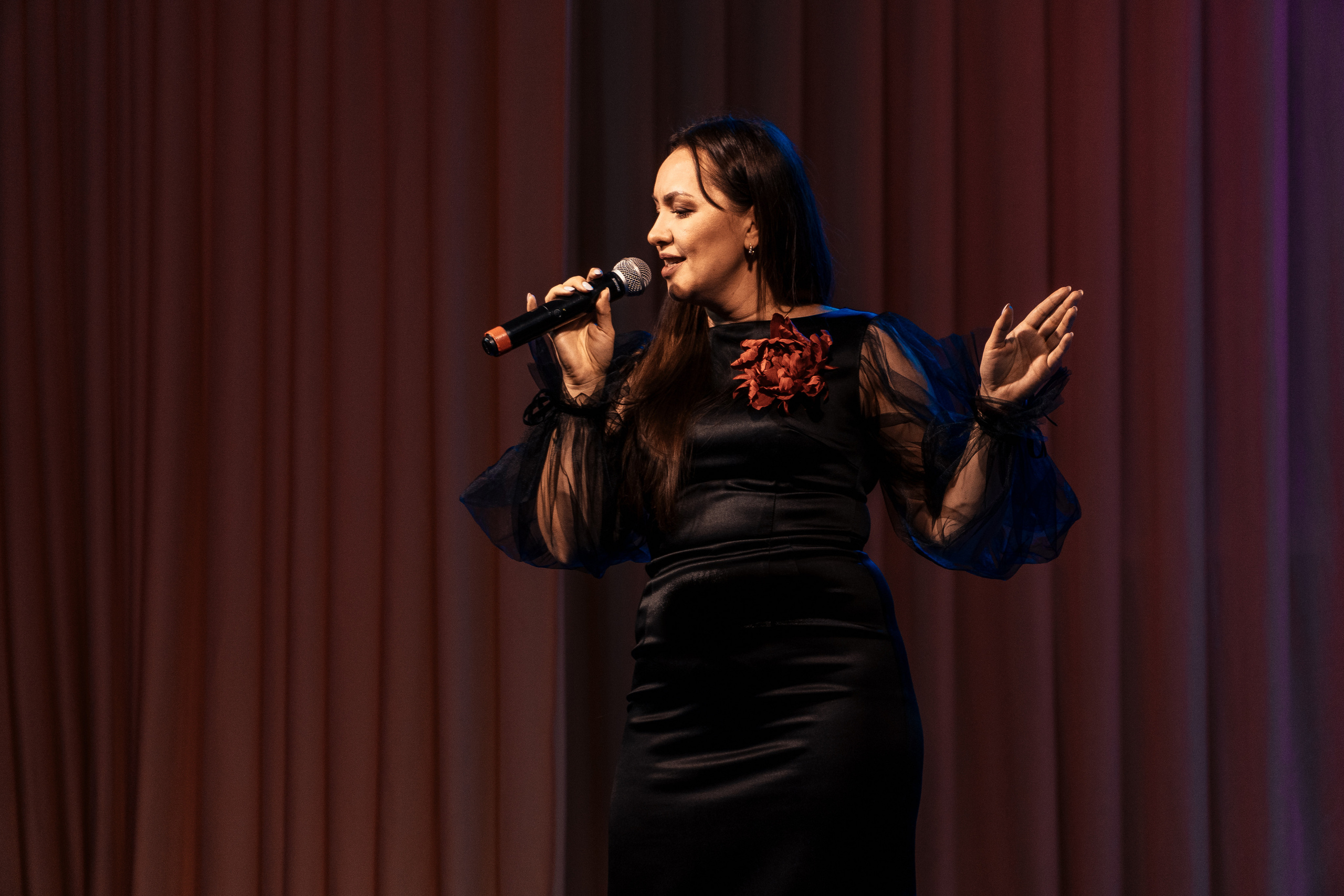 «Весь мир начинается с женщины». Новотитаровский Дом культуры