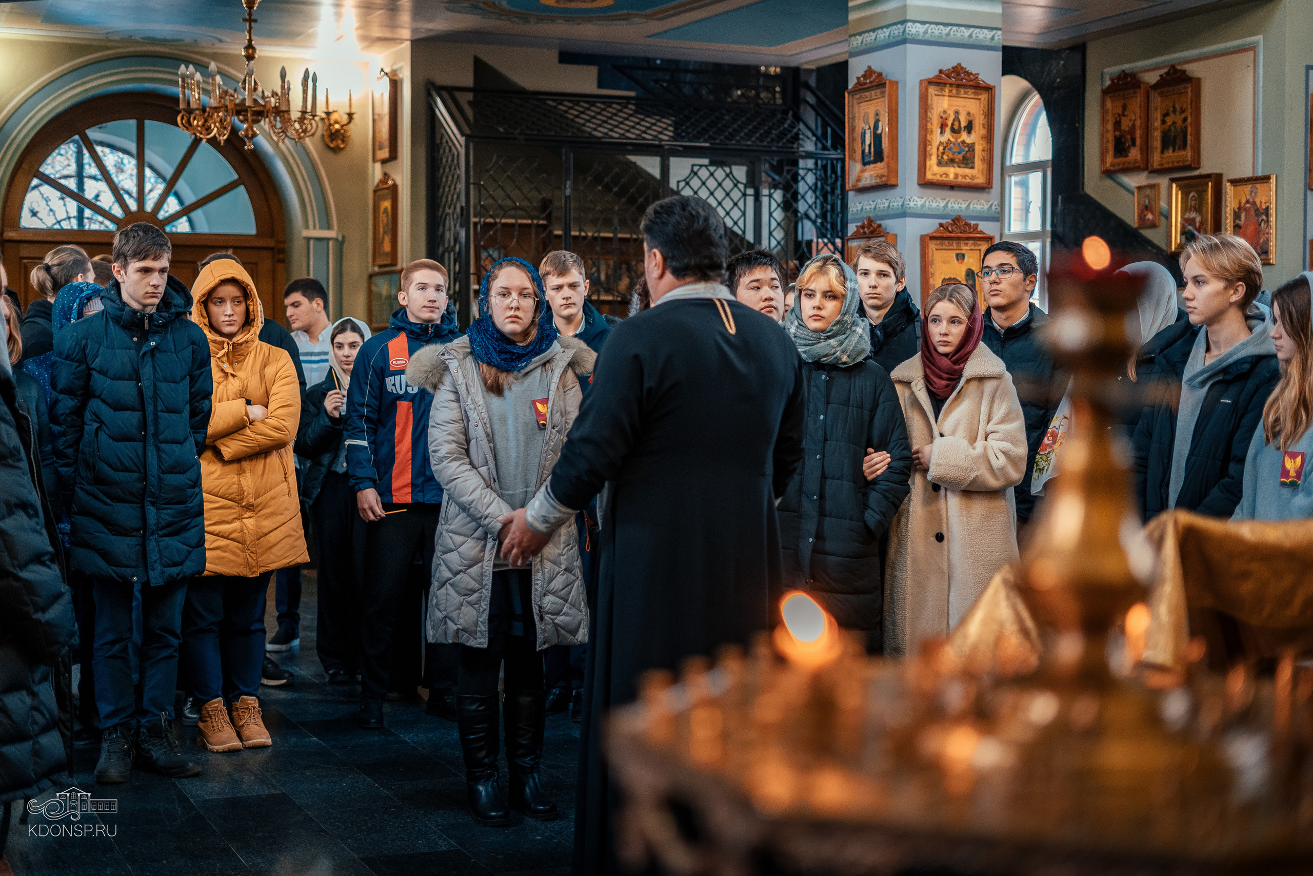 Молебен за учащихся и учащих. Новотитаровский Дом культуры