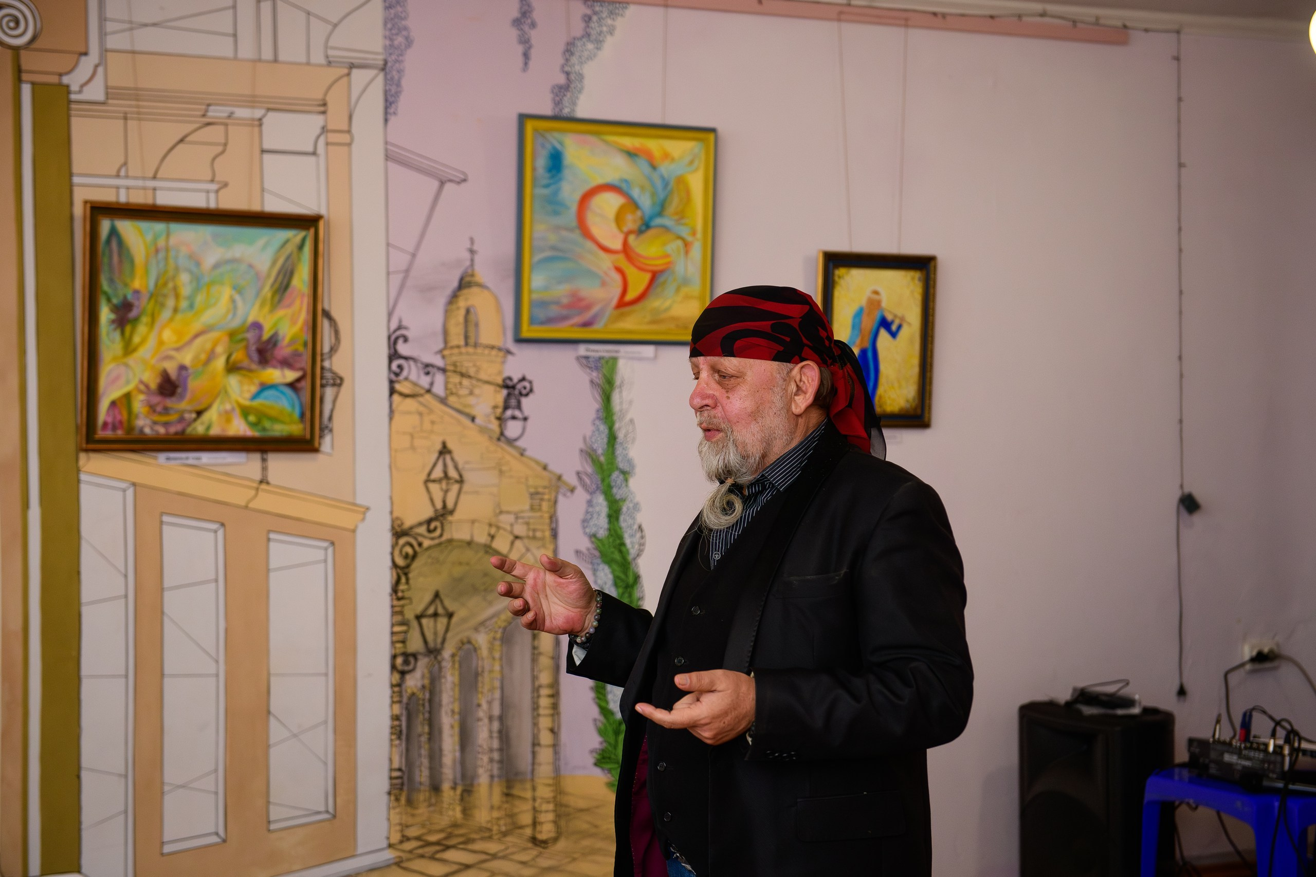 Выставка «Влюбленная в мир». Художница Татьяна Иванова-Гуляева. Семейный клуб «Открытый город»