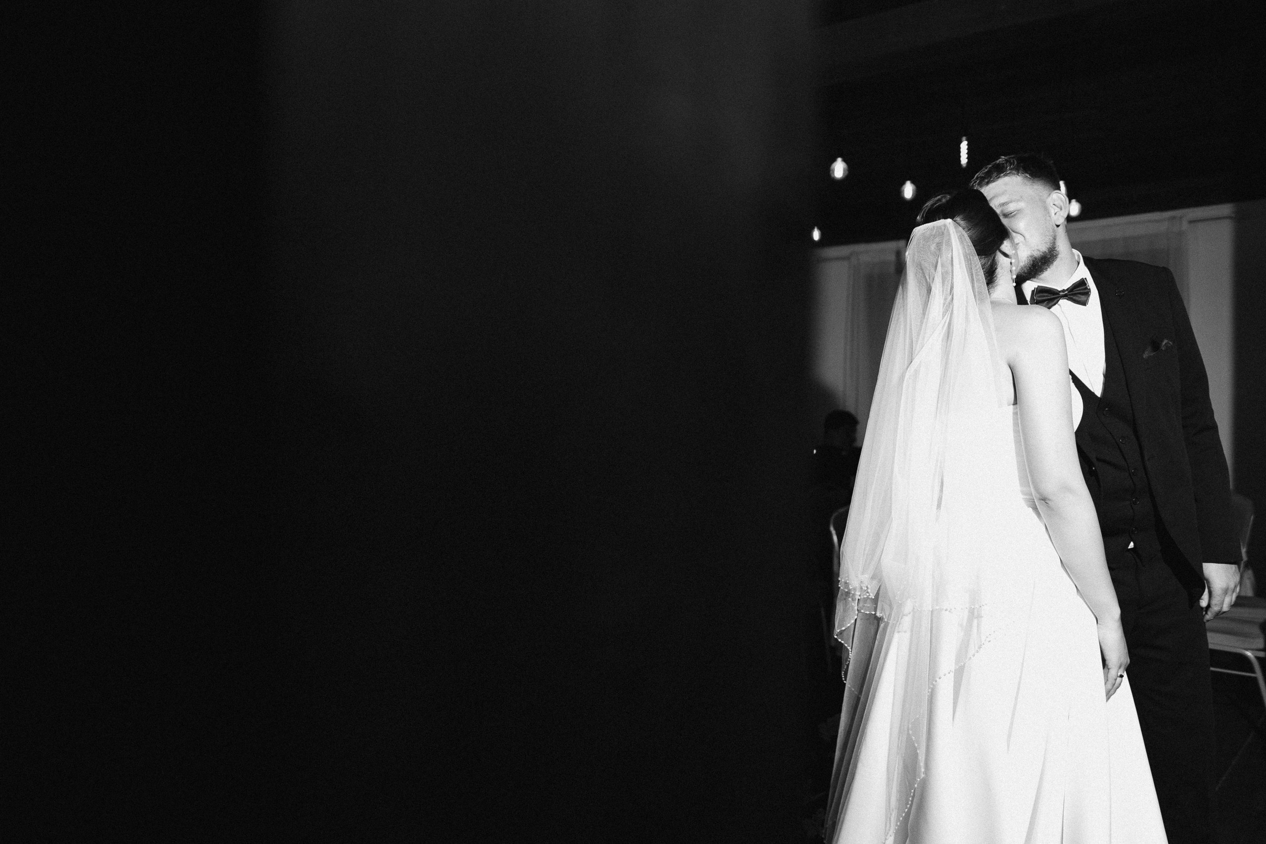 Загородная свадьба Влада и Натальи в цвете Марсала. Главная