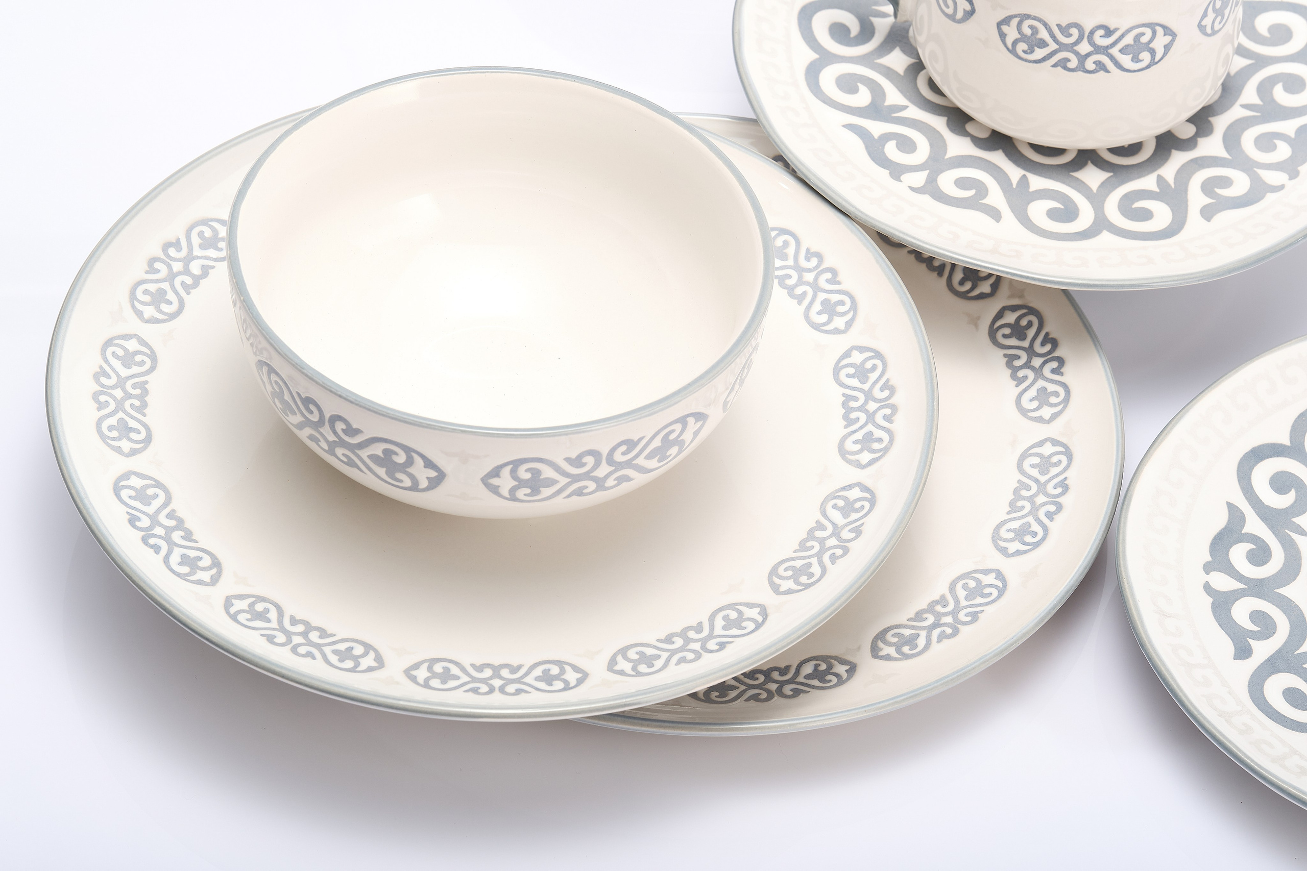 Фотосъёмка для бренда WASEELA: предметная фотография столовой посуды. Фотограф в Алматы Дмитрий Лукьянов. Предметная и рекламная фотосъёмка товаров