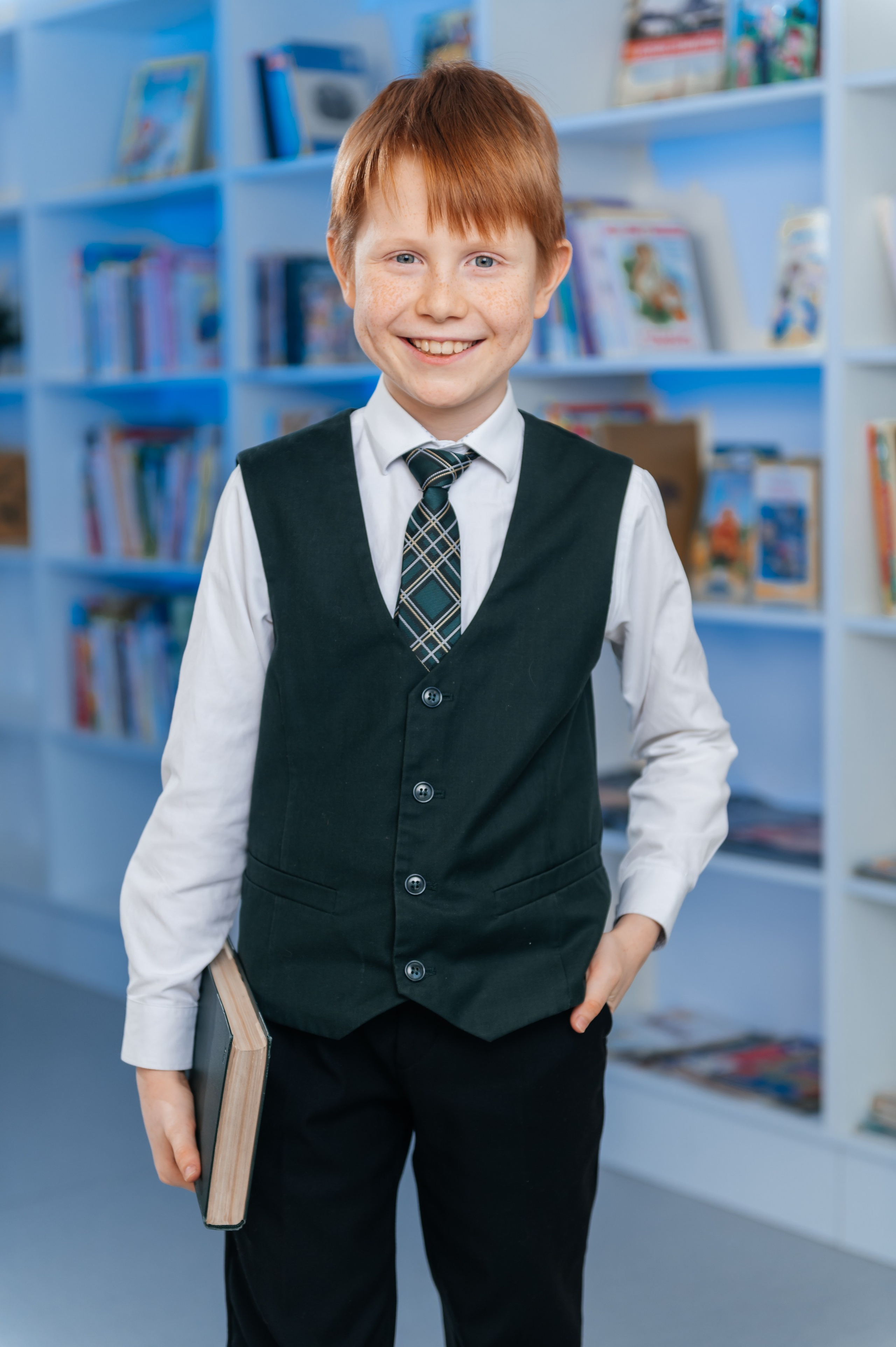 Начальные классы. Современные выпускные альбомы в Новосибирске