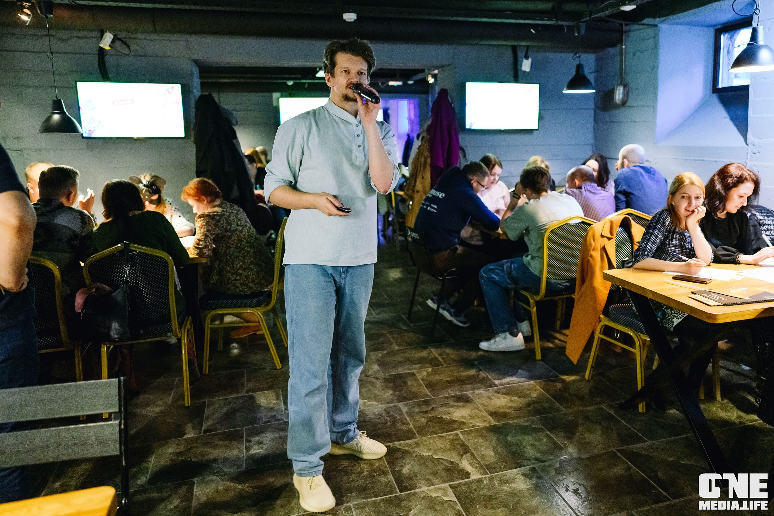 Фоторепортаж с концерта СиплаяЛяля в Dreadnought. One Media Life: фоторепортажи, фотоотчеты с мероприятий и заведений