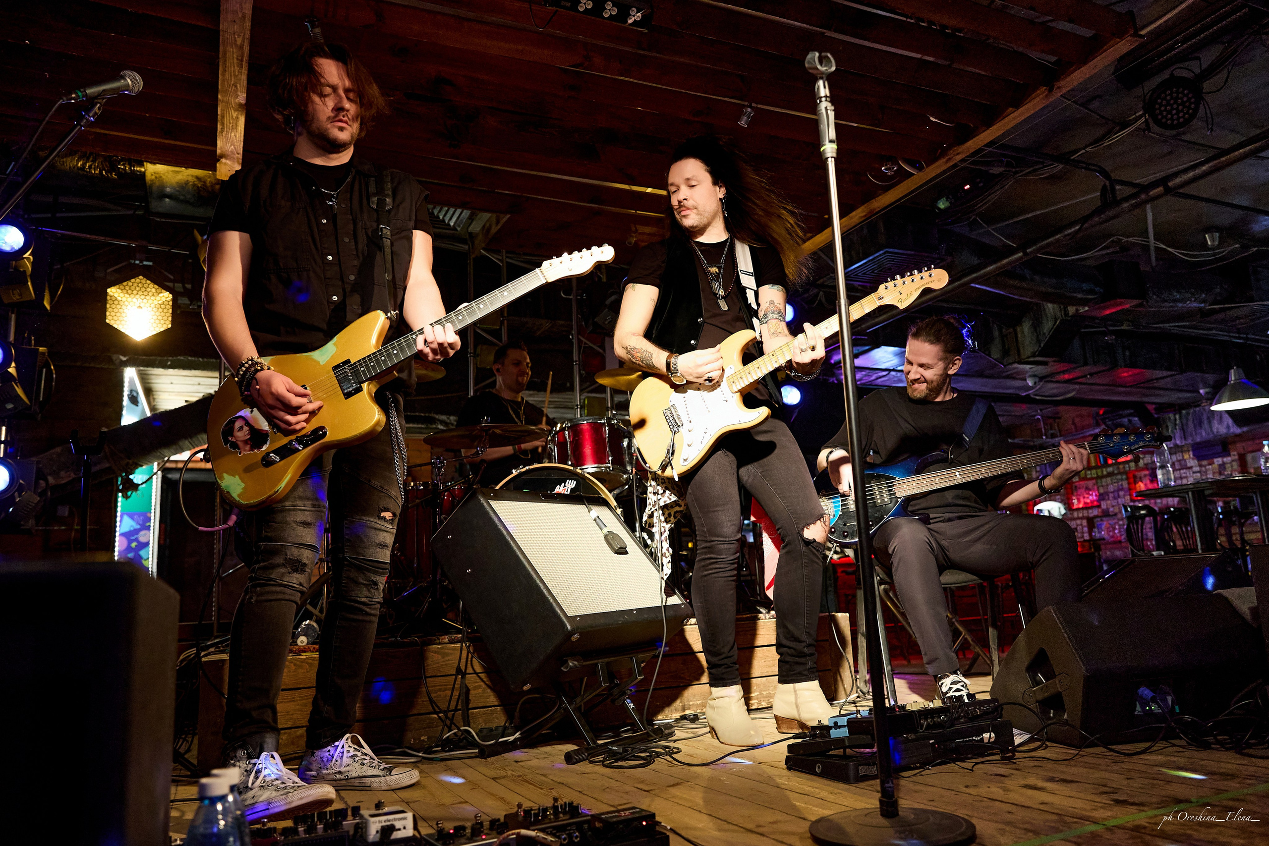 Поп рок группа @velvetgroup. Свадебный и семейный фотограф в Ульяновске Орешина Елена