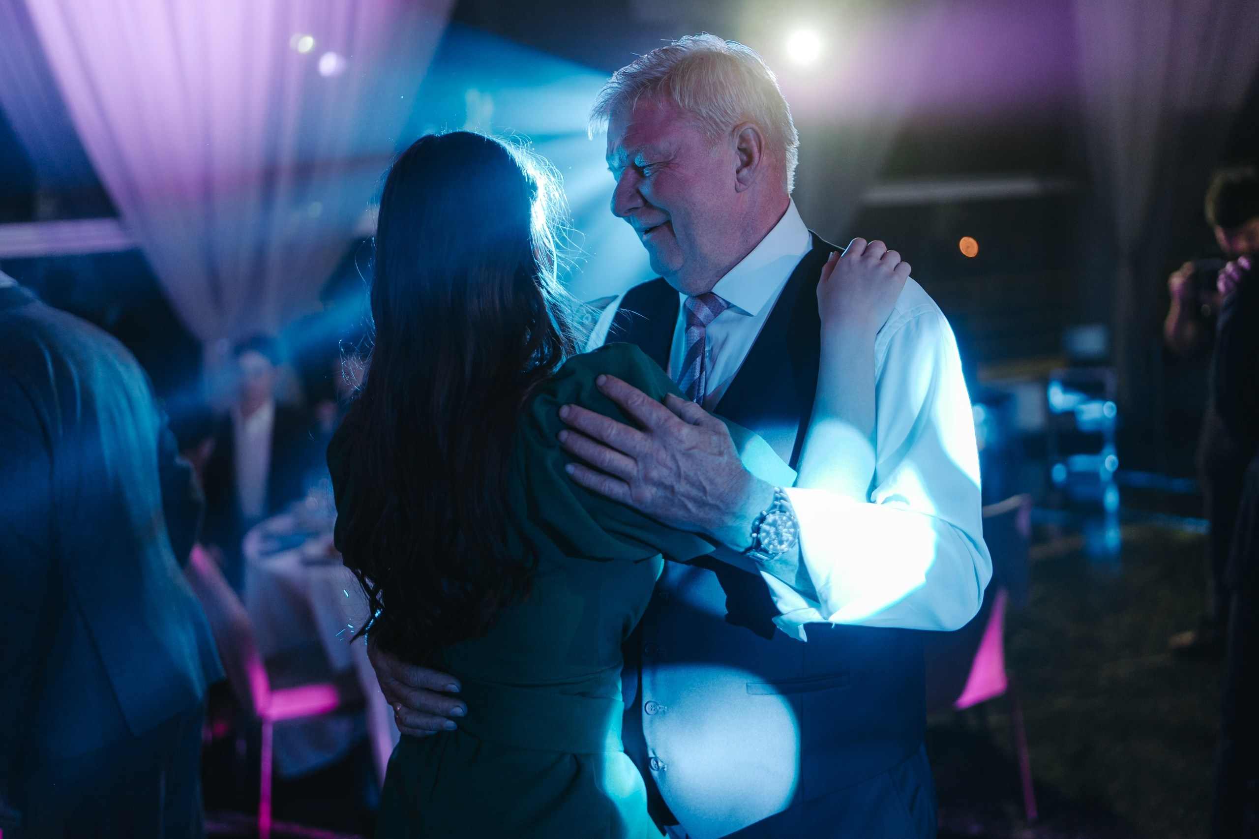 РЕСТОРАН ТАРАТАУ, ВЕДУЩИЙ АЗАТ ГАЙСИН И АРТУР ИЛЬЯСОВ УФА