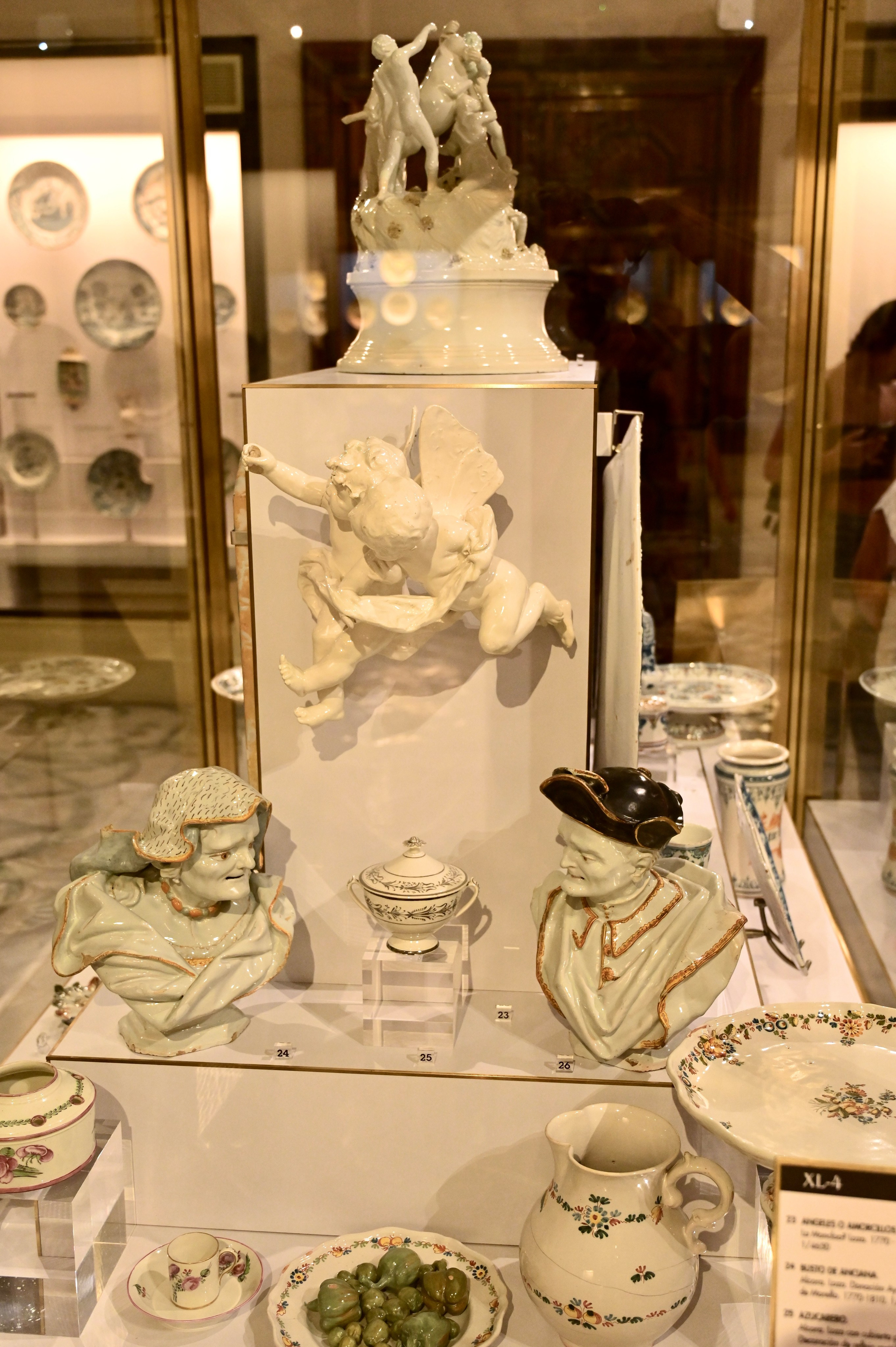 Музей фарфора/Дворец маркиза Дос Агуас (с патио и парадными залами). Гид и фотограф в Валенсии Новиков Михаил