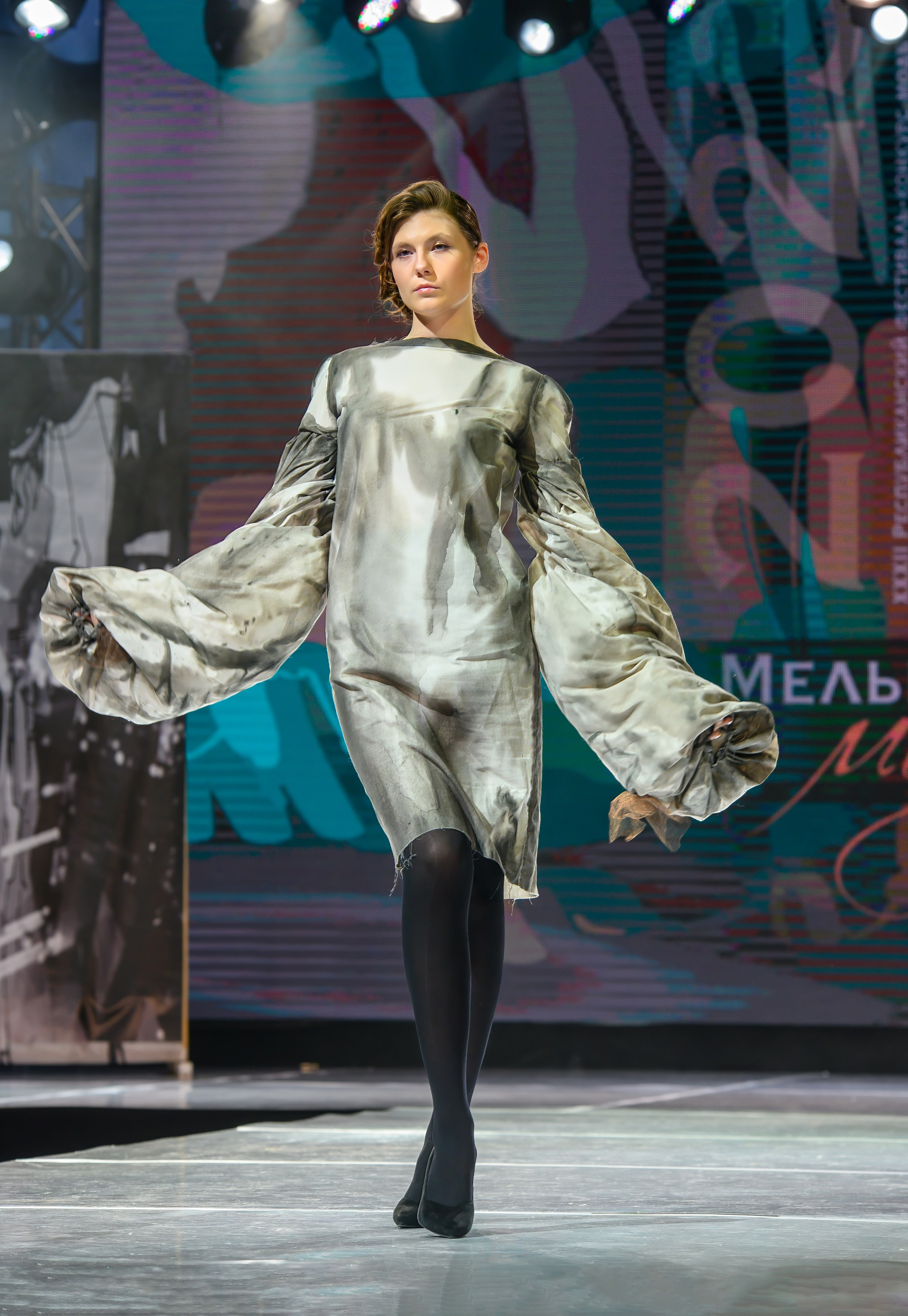 мода , стиль , модели , мода , модный показ , дизайнерский показ