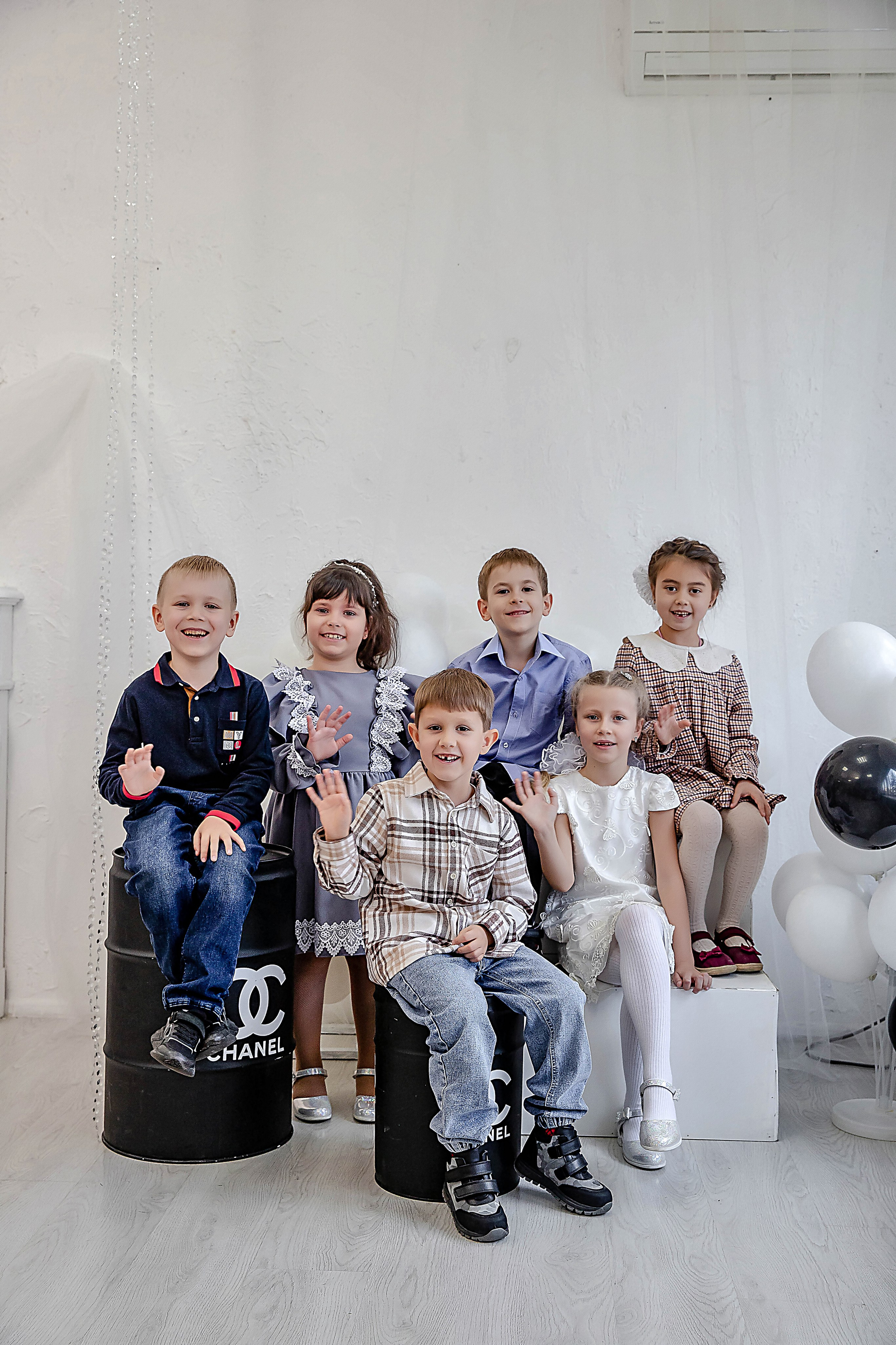 Выпускные (школьные) альбомы (книги) в Ростове-на-Дону. Современные Выпускные Альбомы в Ростове-на-Дону