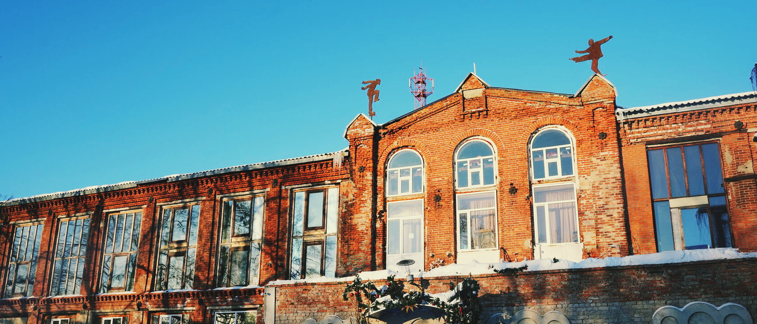 МАСЛЕНИЦА В АРТ-РЕЗИДЕНЦИИ ГУСЛИЦА: ИНТРО. Художник Анастасия Кисткина, Петербург