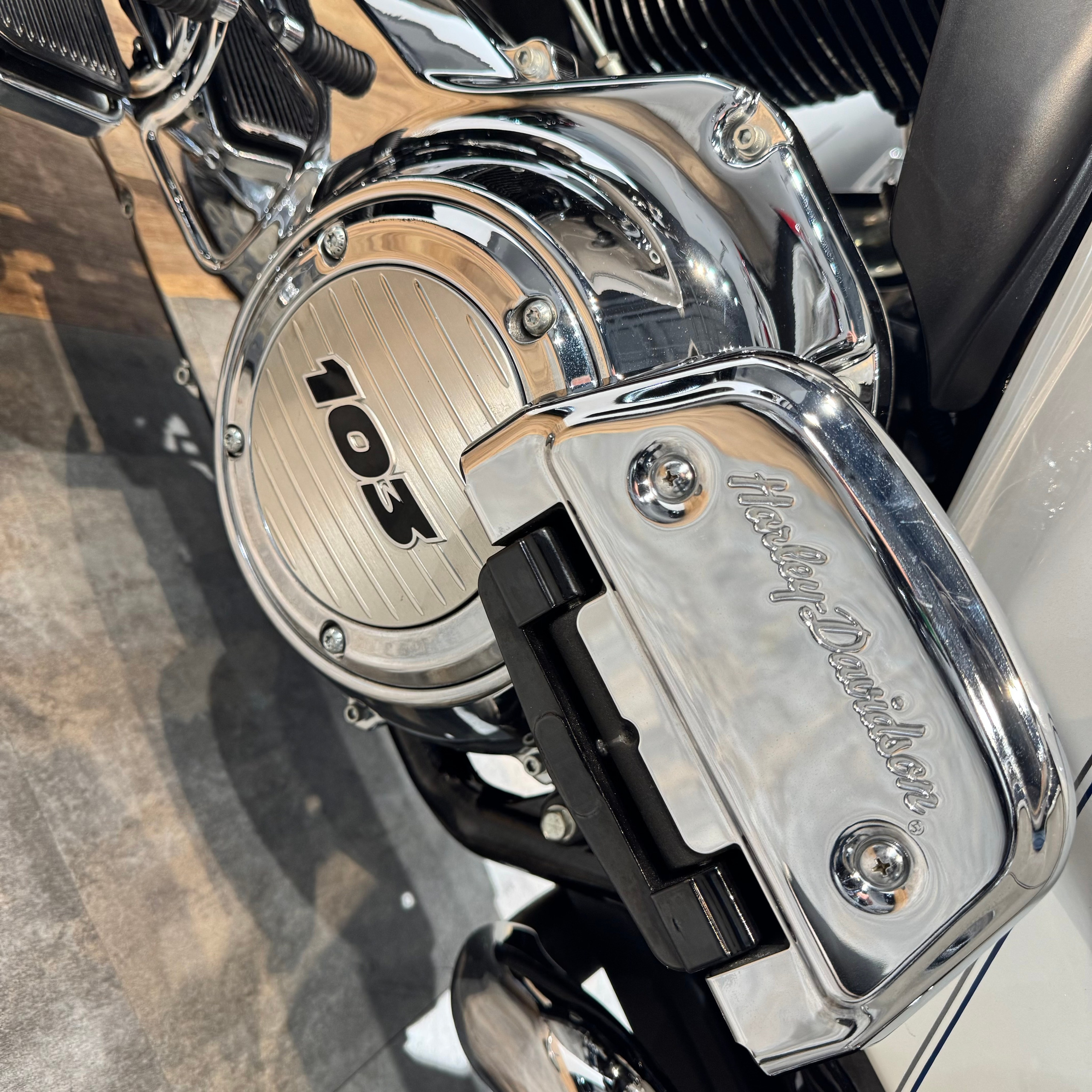 Мотоциклы Harley-Davidson 103 Electra Glide Ultra ABS (Touring) — купить мотоцикл. Hello Davidson, Москва. Только хорошие мотоциклы…