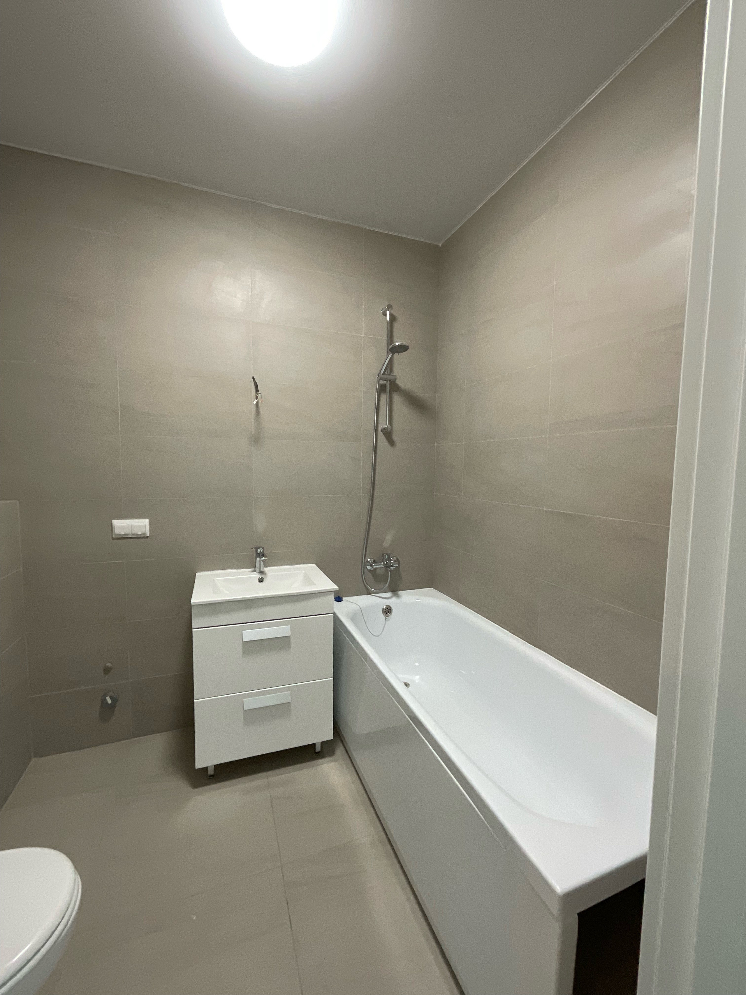 Дизайн интерьера, который сделает ваш дом местом силы. Совмещаю эстетику и функциональность, чтобы каждый квадратный метр радовал вас ежедневно