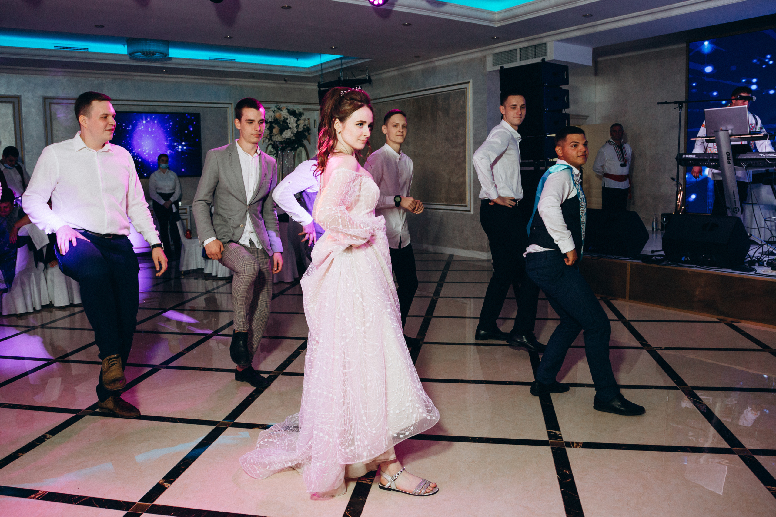 Валентин и Вероника. FOTOZ Studio / Фотовидеомейкер Андрей Смирнов