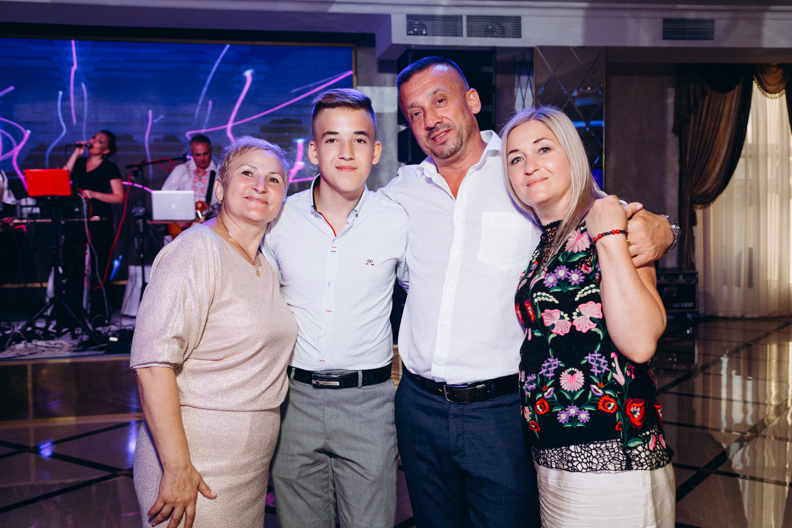 Валентин и Вероника. FOTOZ Studio / Фотовидеомейкер Андрей Смирнов