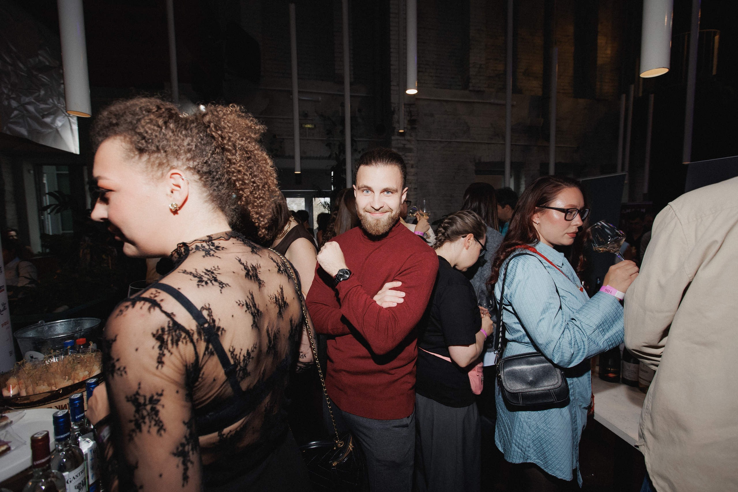 ВИННЫЙ ФЕСТИВАЛЬ. СВОИ. ФОТООТЧЕТЫ-СОБЫТИЯ-МЕСТА