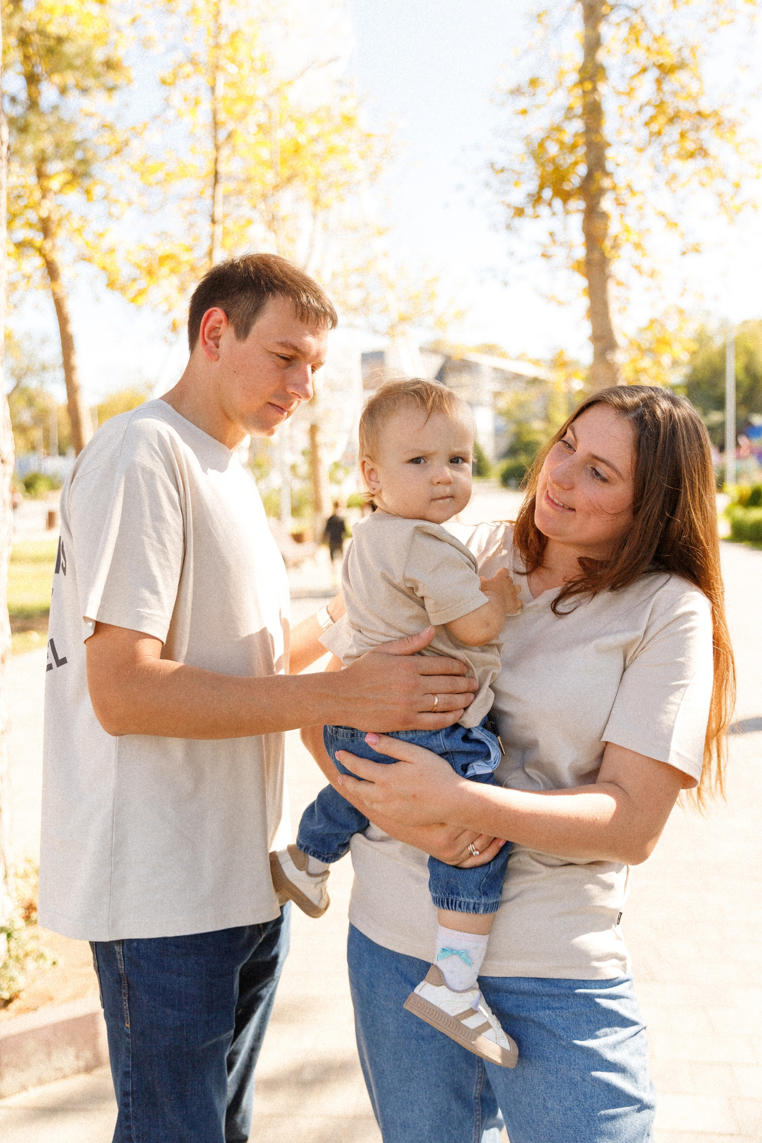 Пример семейных съемок в Парке 30 лет Победы Анапа. Свадебный фотограф и видеограф Краснодар, Ростов, Сочи, Новороссийск