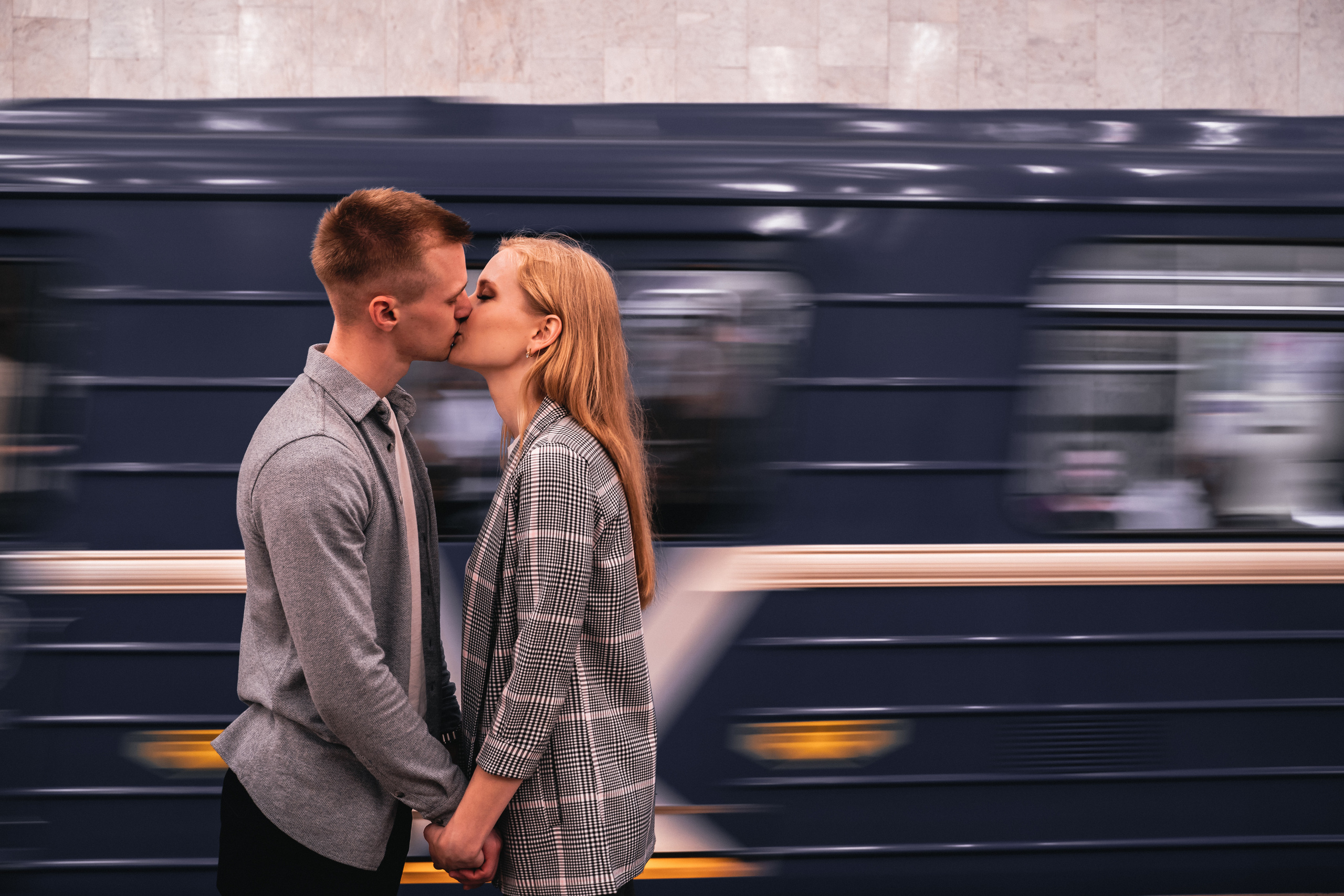 Как глубоко в полуночном метро…. Свадебный Фотограф Минск || Фото и Видеосъёмка Минск || Другие города