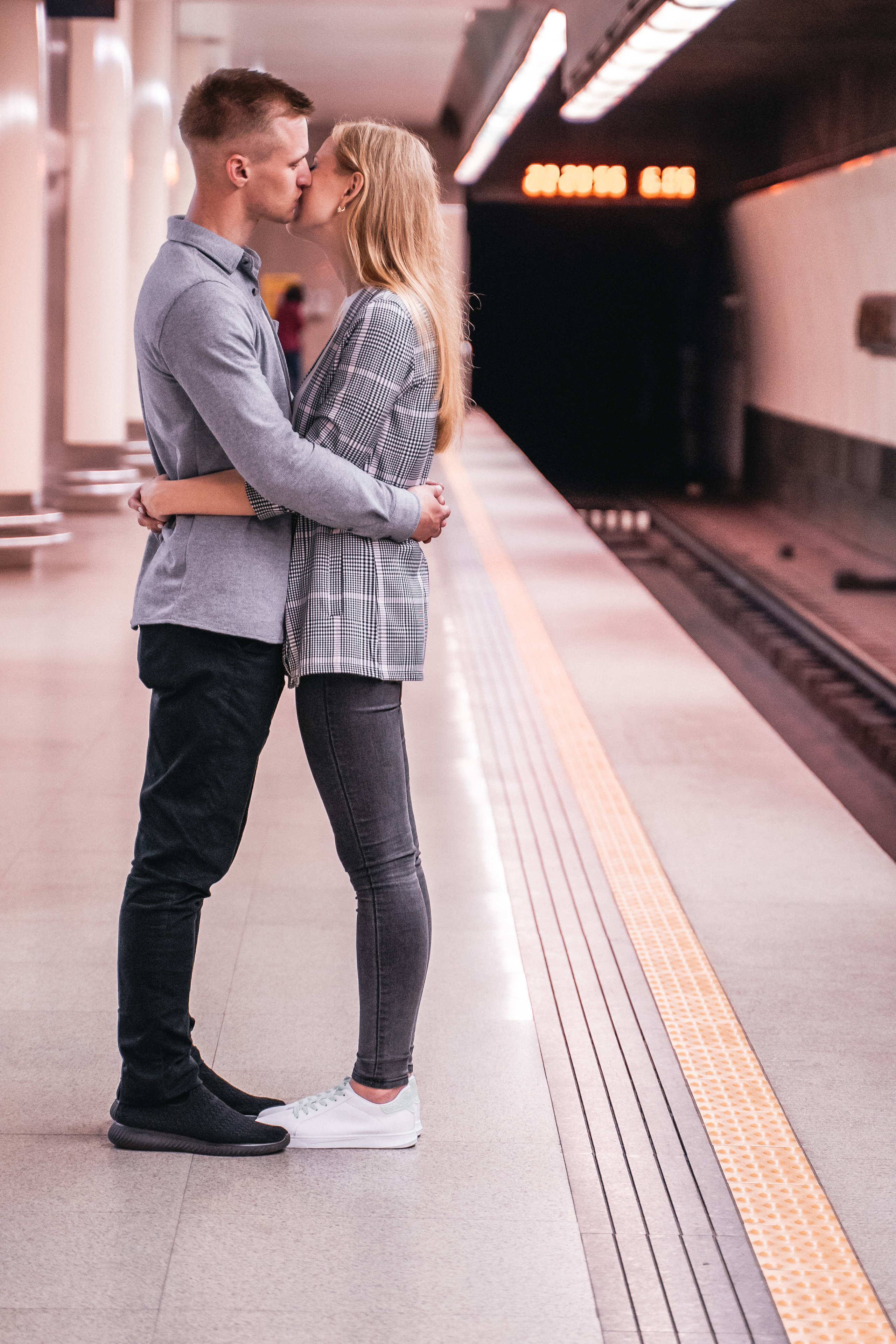 Как глубоко в полуночном метро…. Свадебный Фотограф Минск || Фото и Видеосъёмка Минск || Другие города