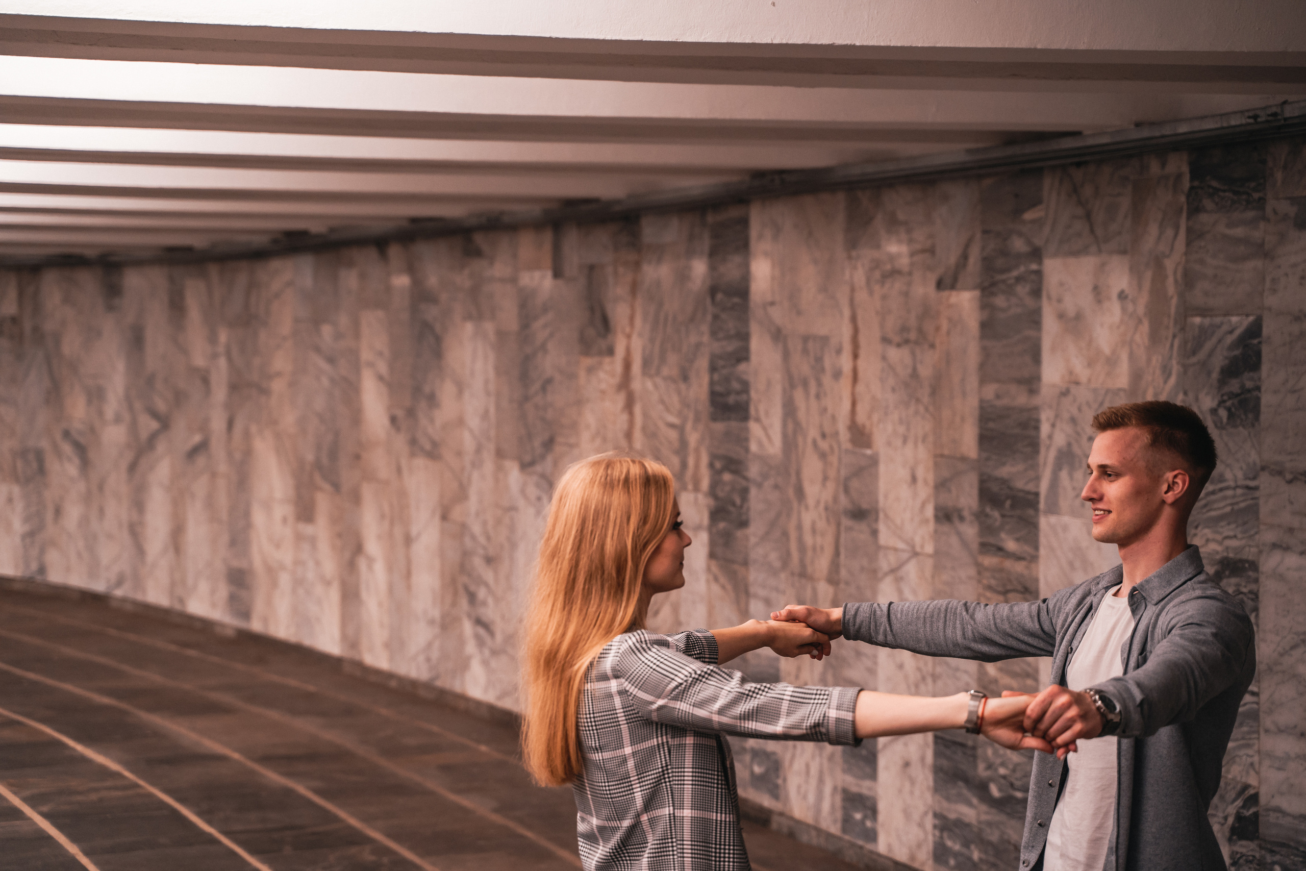 Как глубоко в полуночном метро…. Свадебный Фотограф Минск || Фото и Видеосъёмка Минск || Другие города