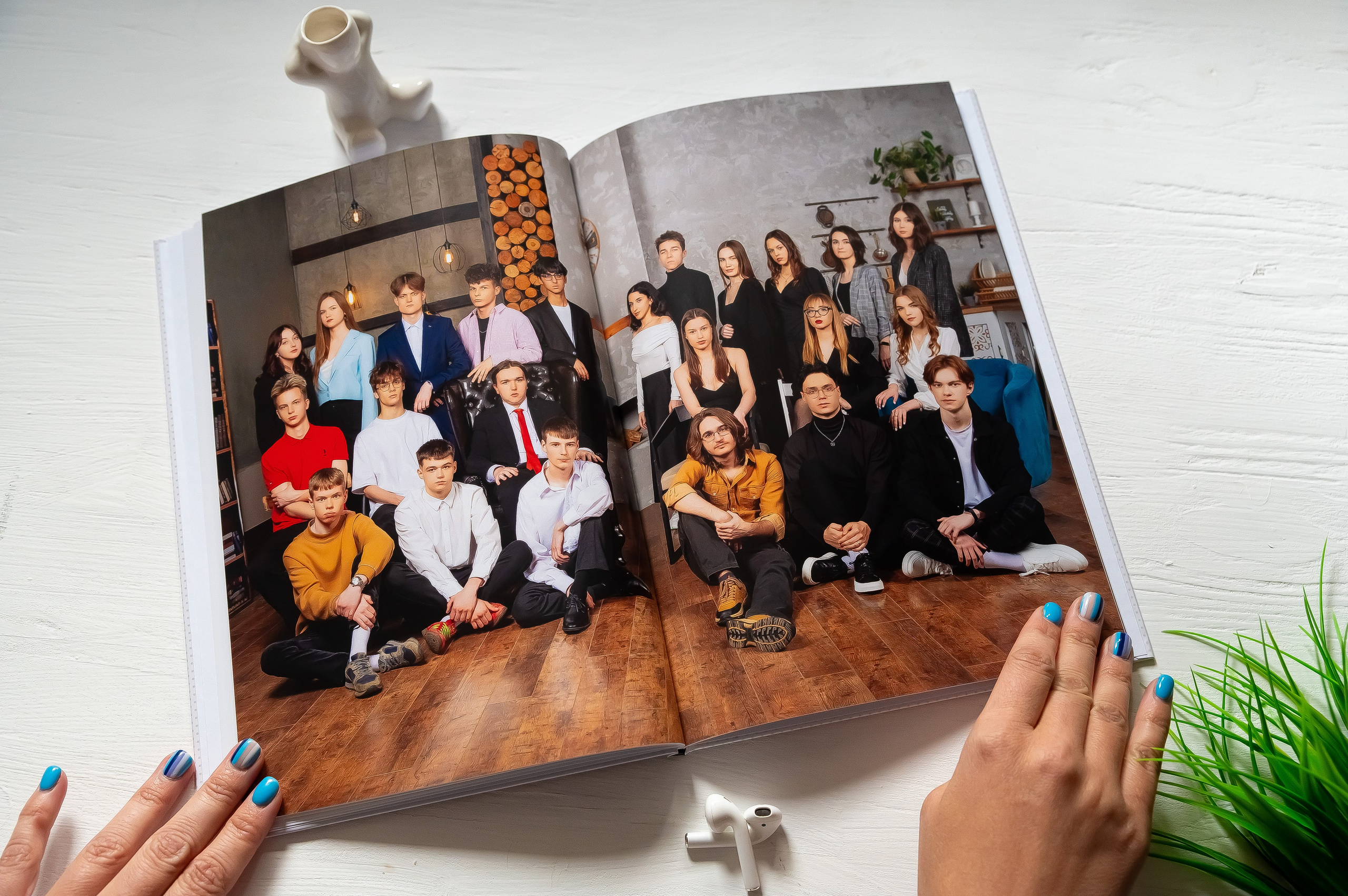 Многостраничный альбом Цифры. Школьный фотограф. Выпускные альбомы в Калуге