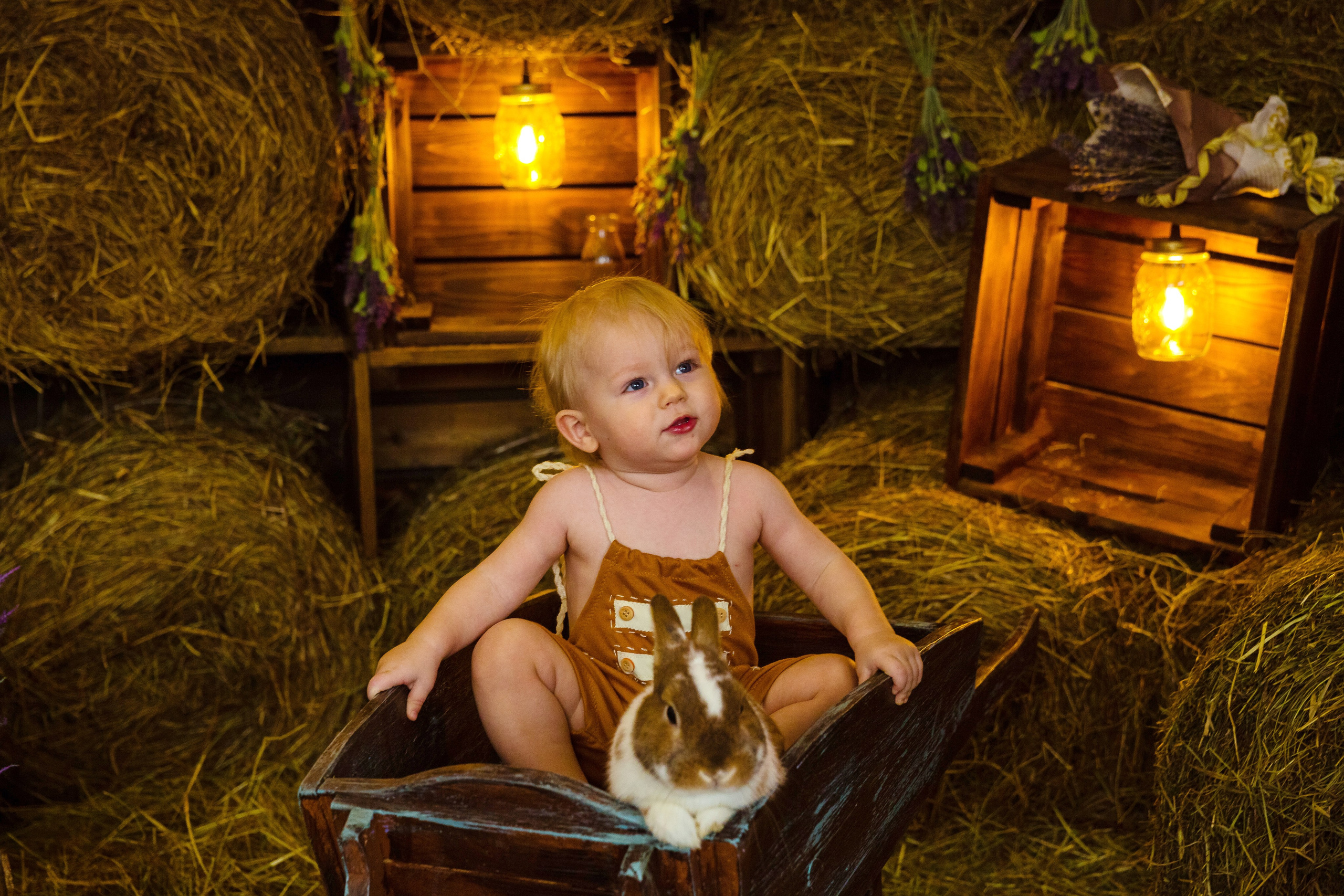 Фотосессия с животными для малышей