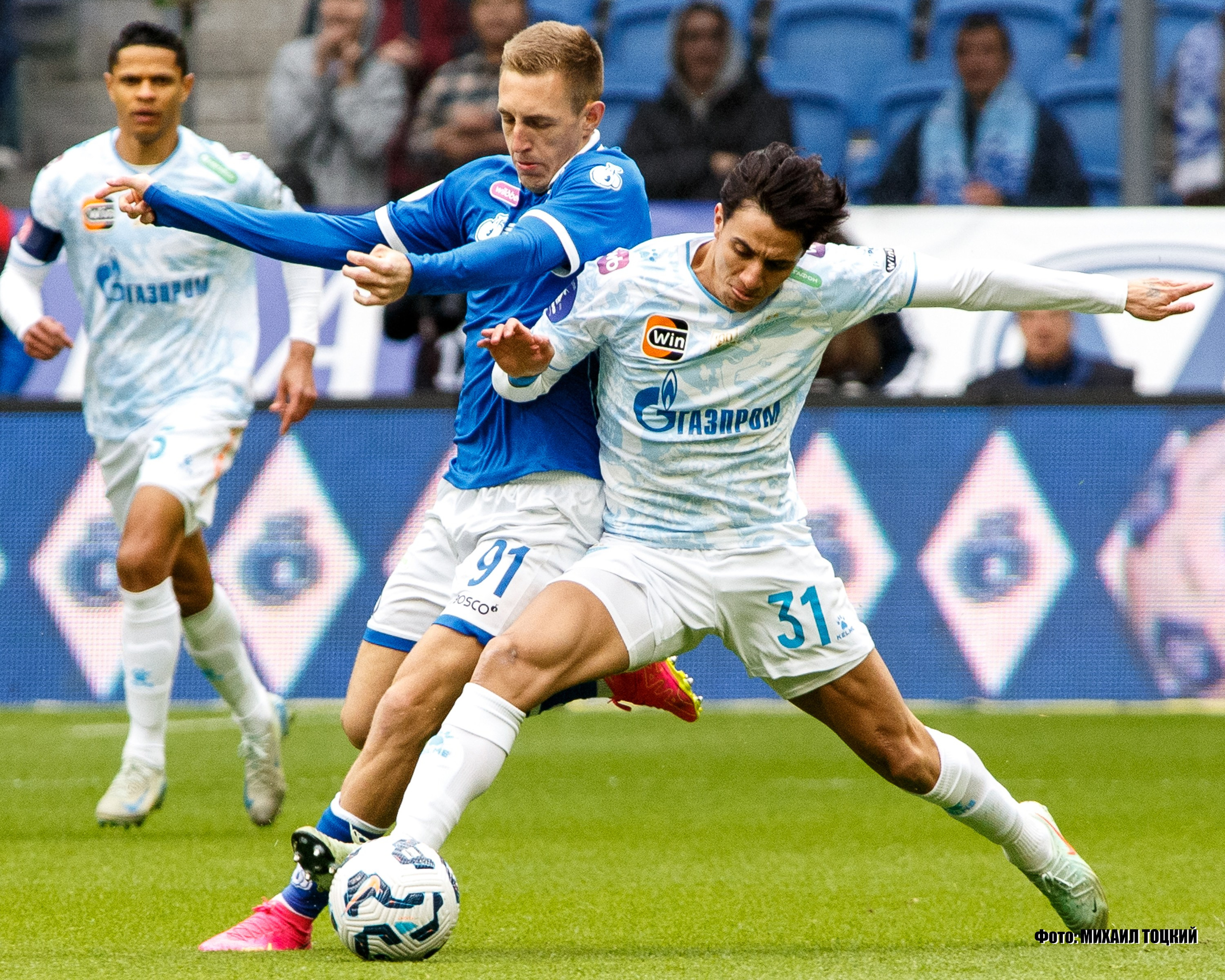 Фоторепортаж. РПЛ 26 тур. Динамо — Зенит. Михаил Тоцкий портретный и репортажный фотограф в Москве