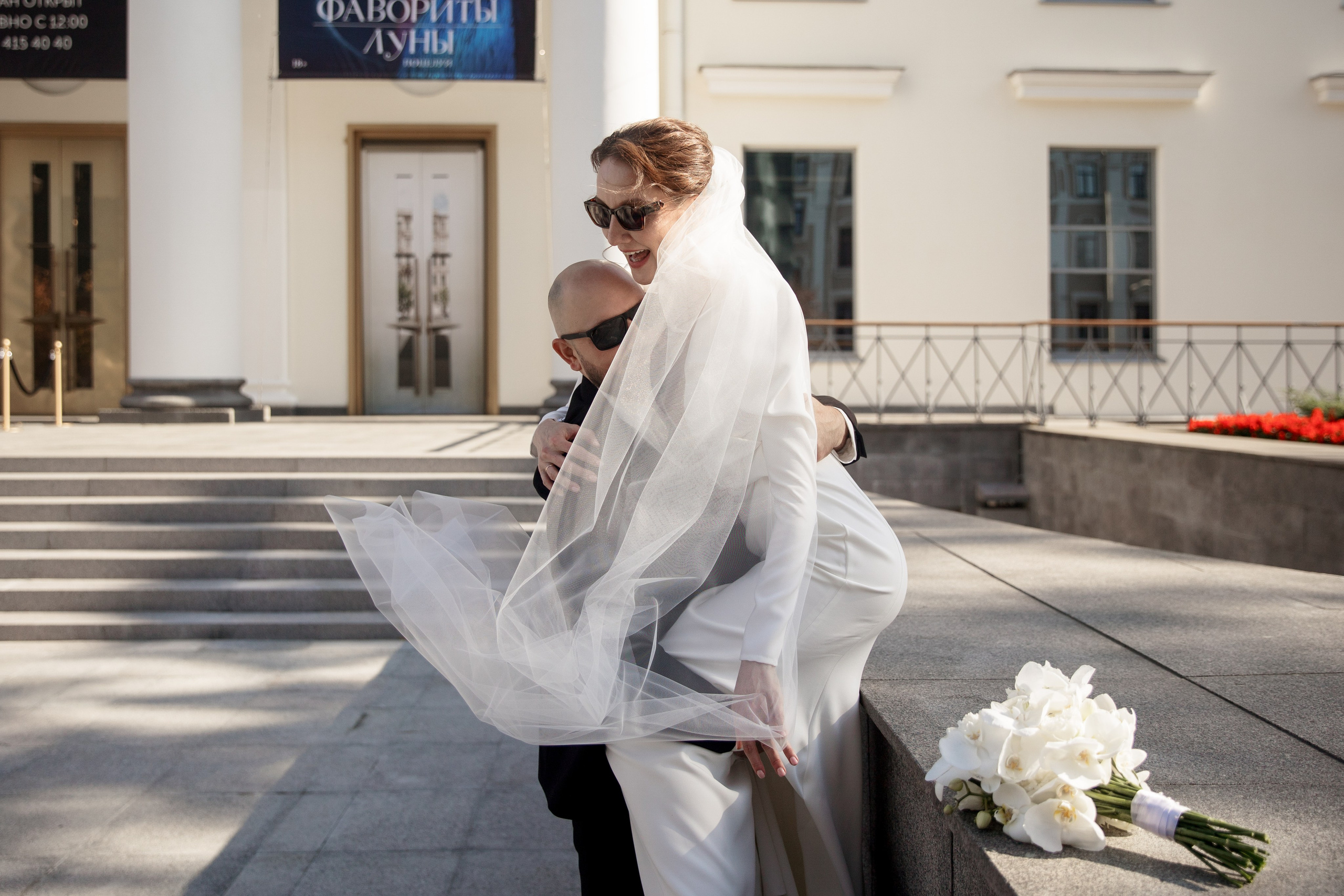 Свадебная фотосессия во Дворце Нарышкиных-Трубецких. Свадебный фотограф в Санкт-Петербурге Никита Кузякин