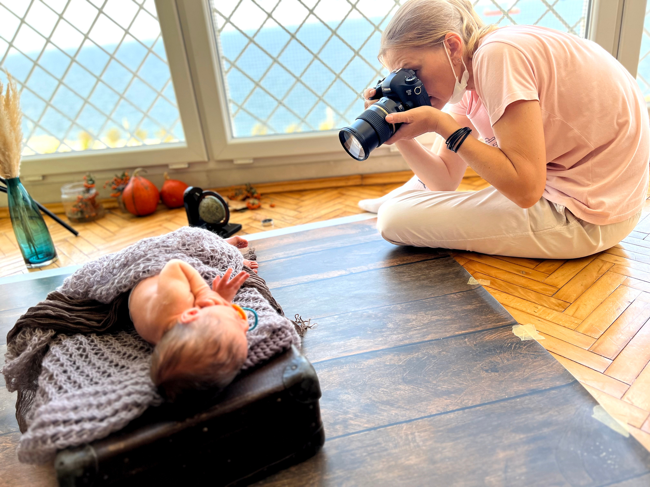 Newborn photoshooting. Professional family and children’s photographer in Izmir Irina Eron