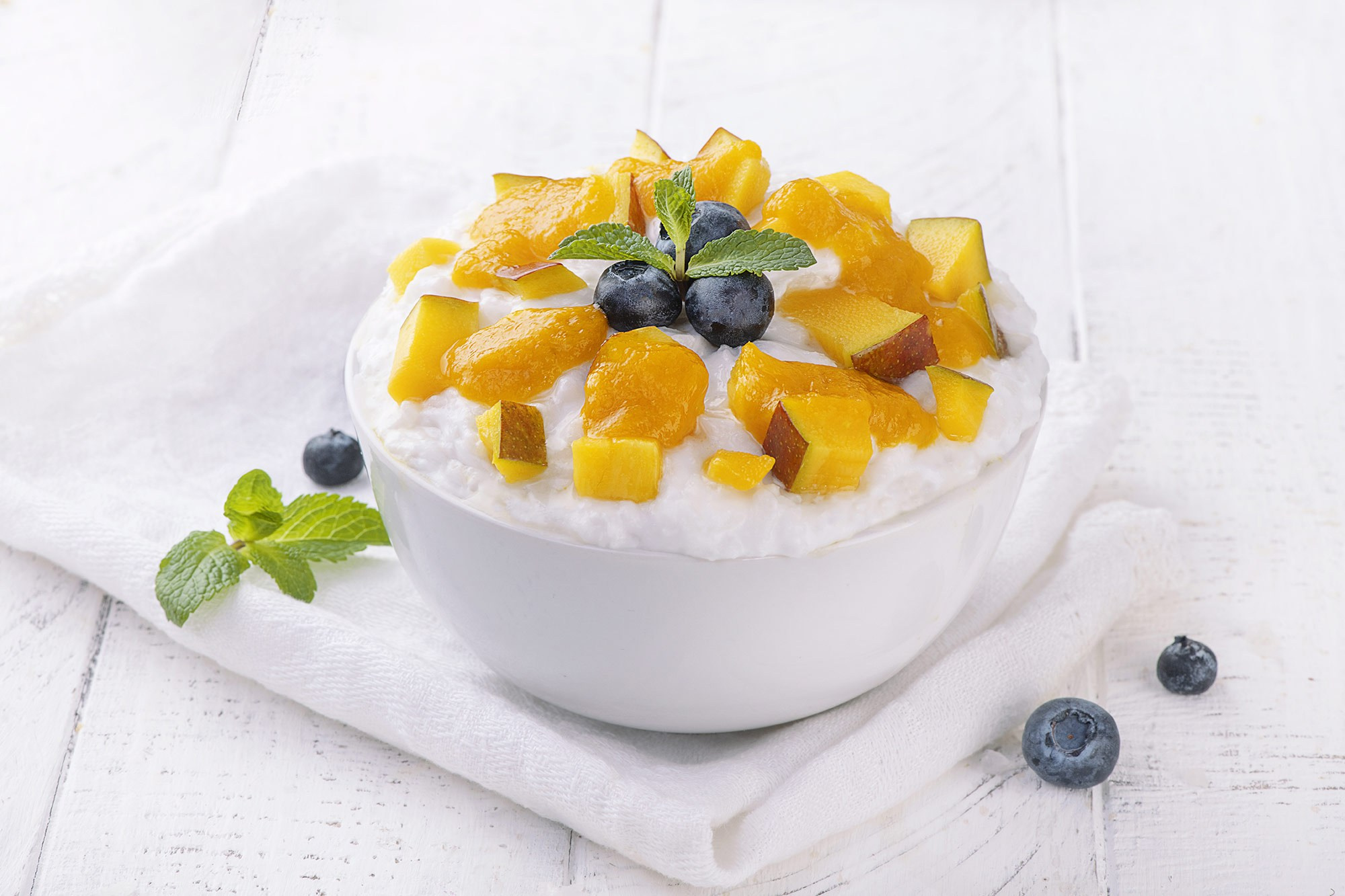 Рекламная фотосъемка для «АЗБУКА ВКУСА & DAILY». Предметный фотограф Киров. Съемка для маркетплейсов