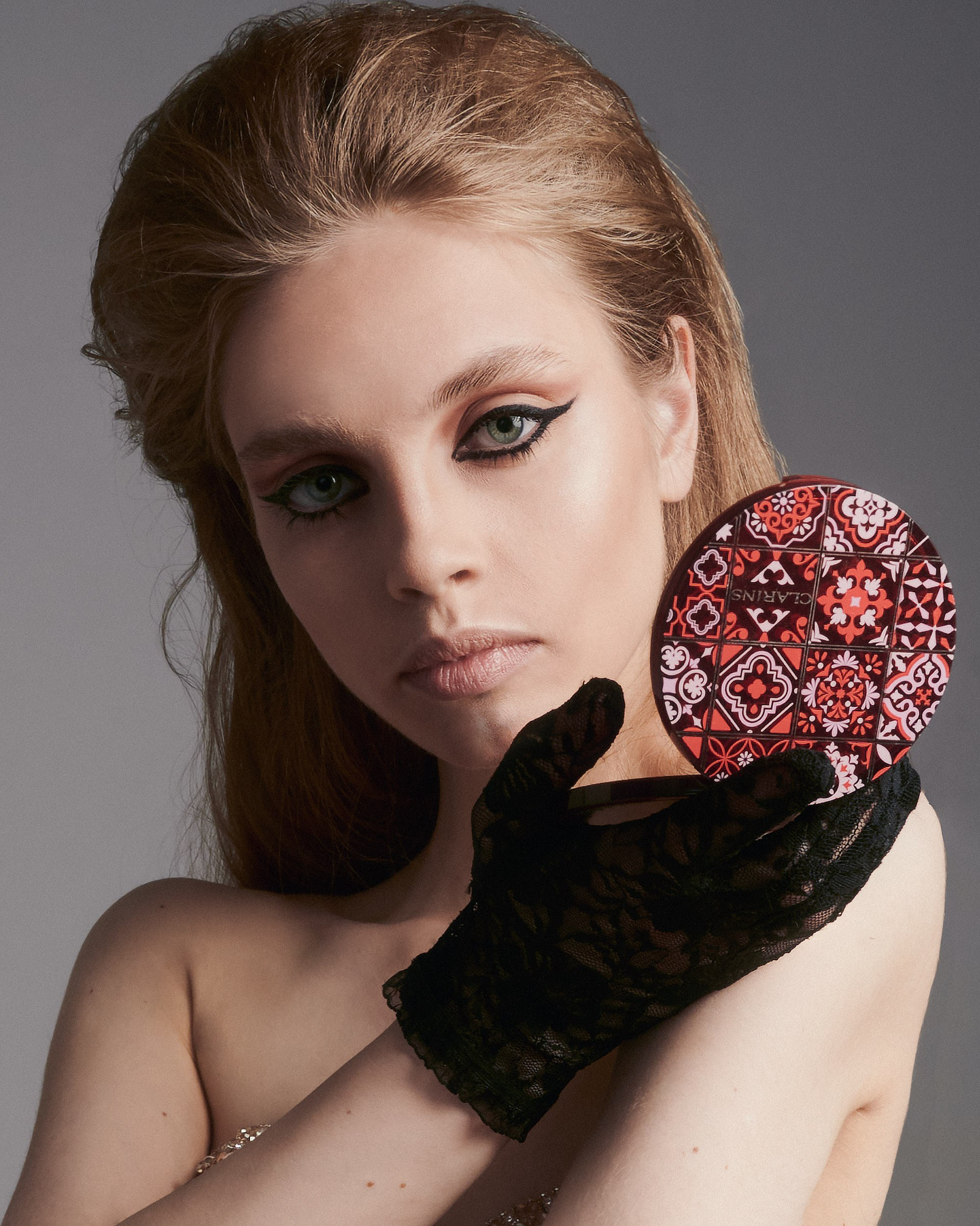 Бьюти/Ювелирные изделия. Профессиональная рекламная фотосъёмка для бизнесов и брендов в Ростове-на-Дону, Москве