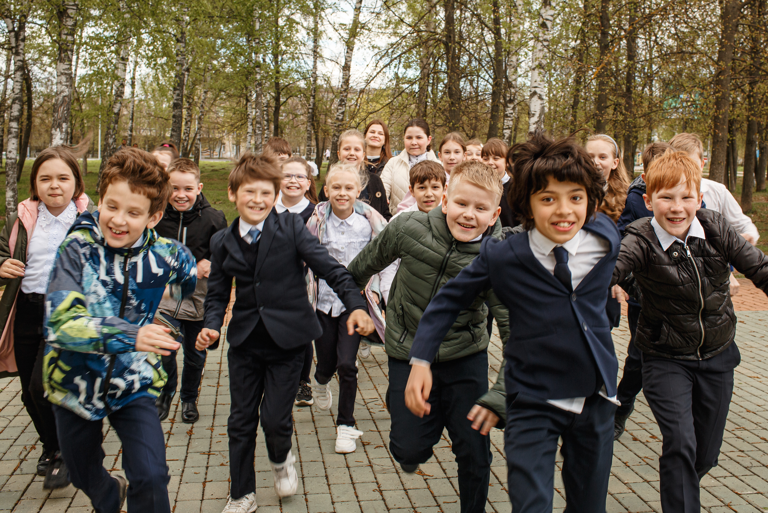 Примеры работ для выпускных альбомов 4-х классов начальной школы. Wedding, romantic photo, family holidays. Workshops