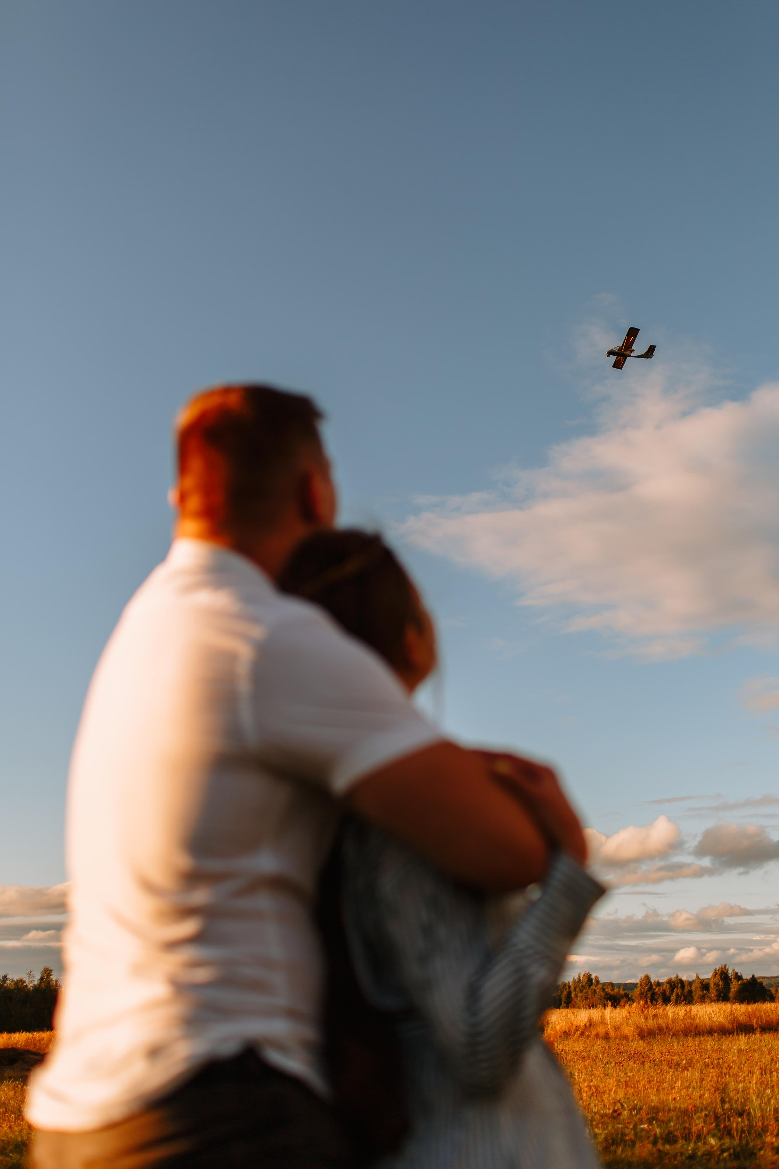 Кристина и Вадим на Богородском аэродроме. Wedding, romantic photo, family holidays. Workshops