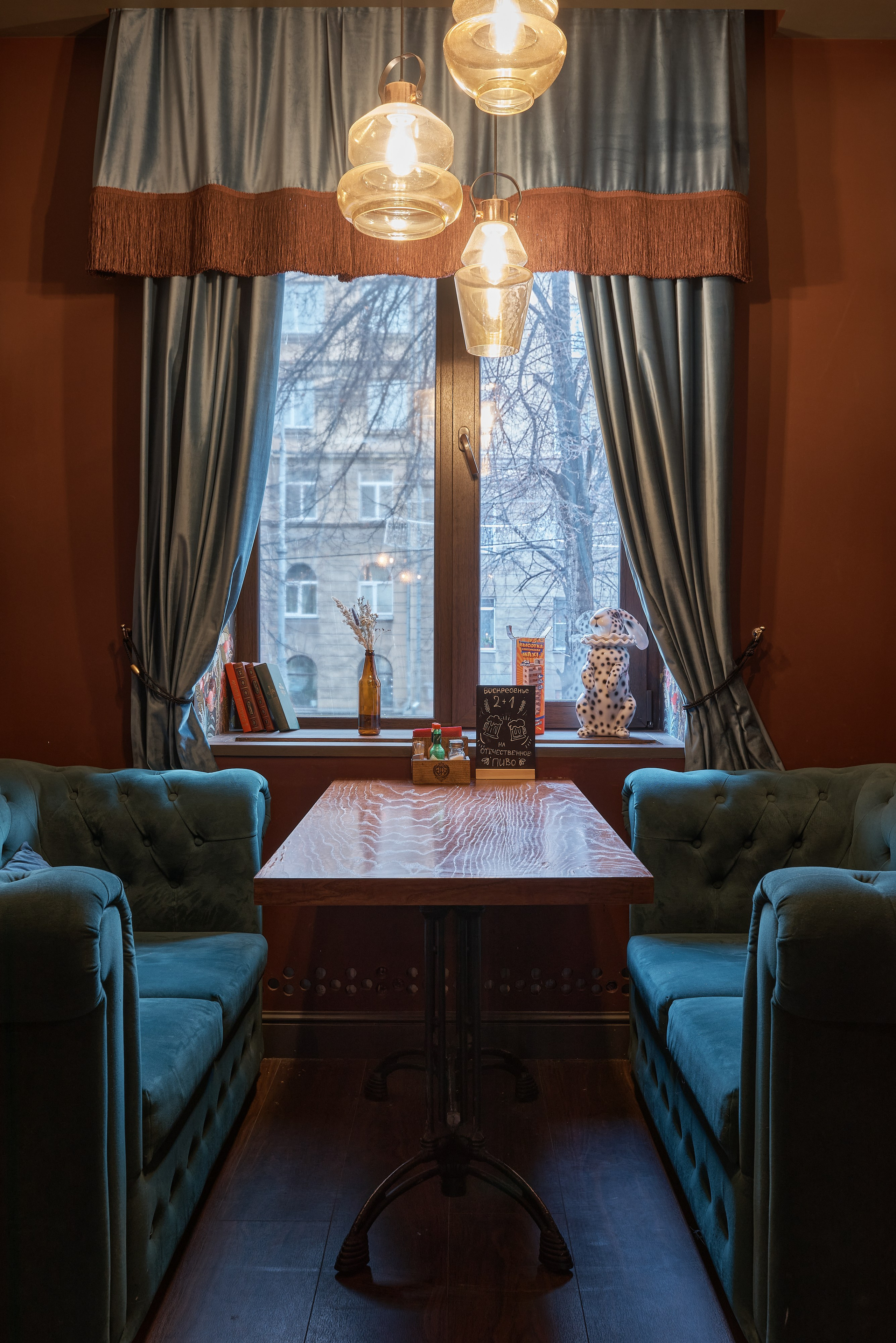 The Tony Pub. Абросимов Лев интерьерный и архитектурный фотограф