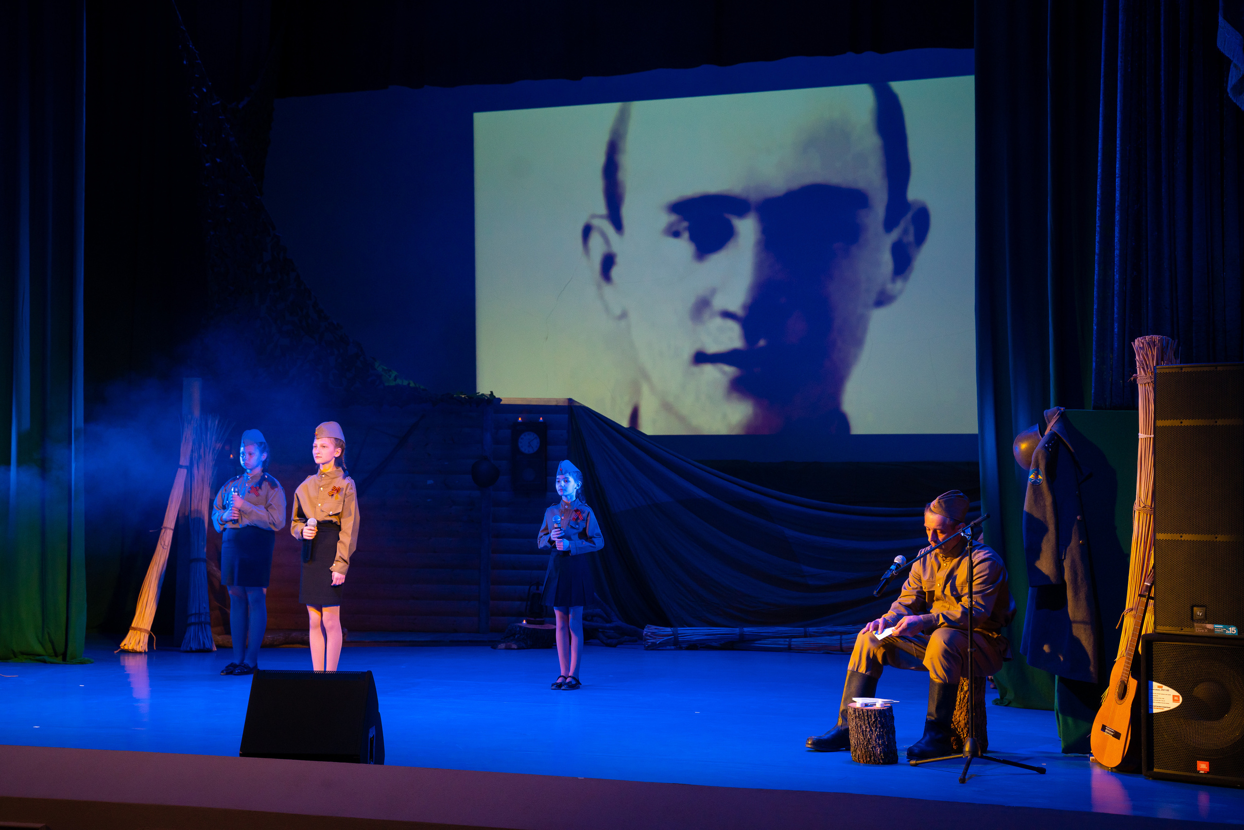 9 мая Марьина роща. Жизнь курорта Кабардинка в фотографиях