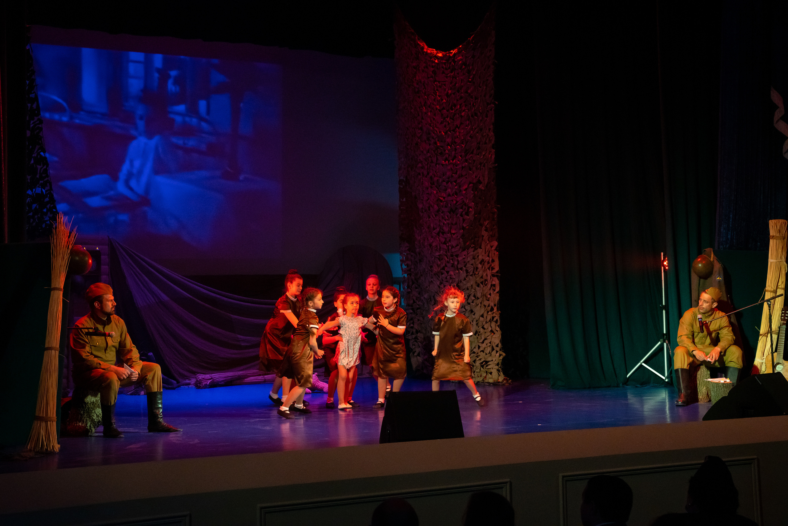 9 мая Марьина роща. Жизнь курорта Кабардинка в фотографиях