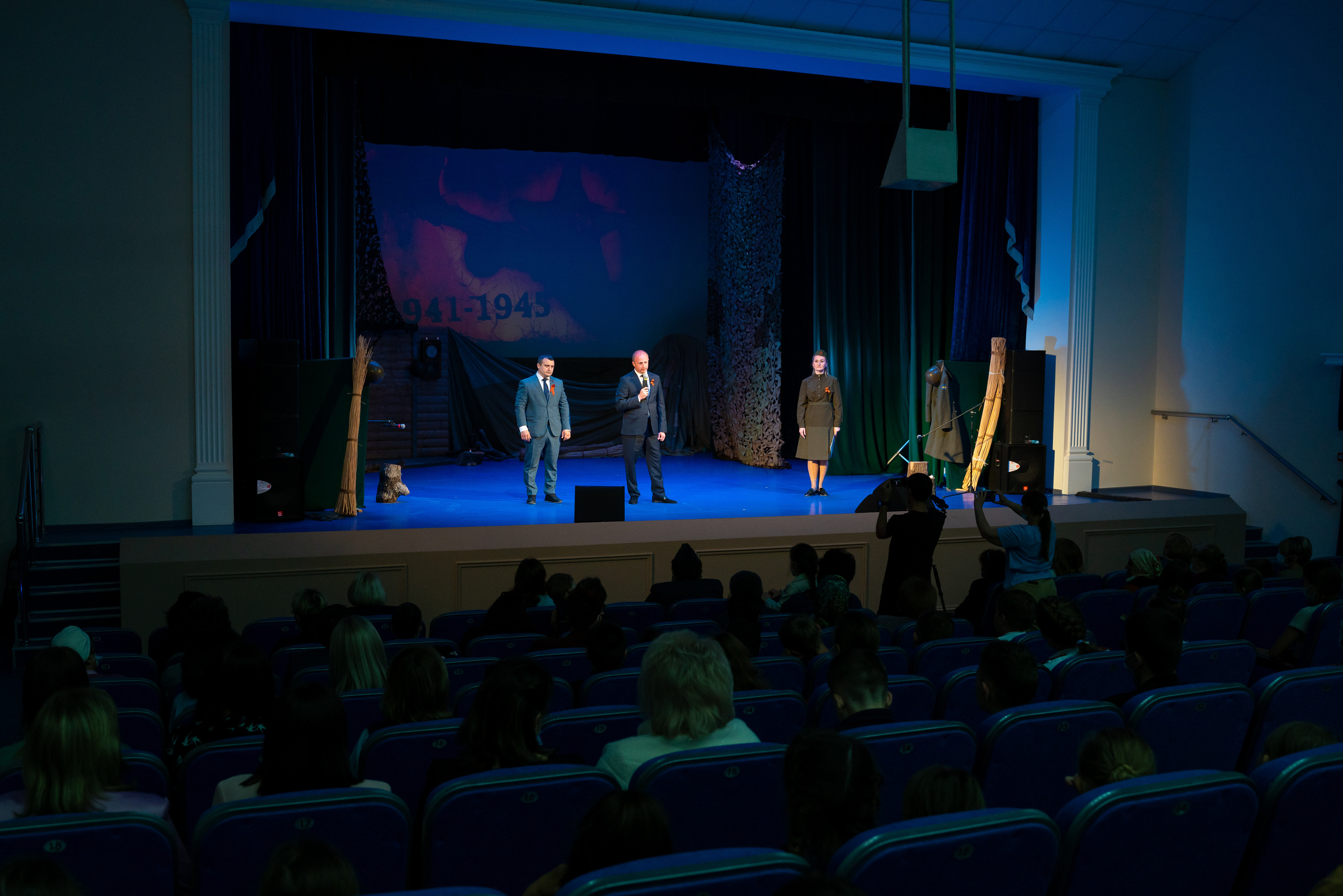 9 мая Марьина роща. Жизнь курорта Кабардинка в фотографиях