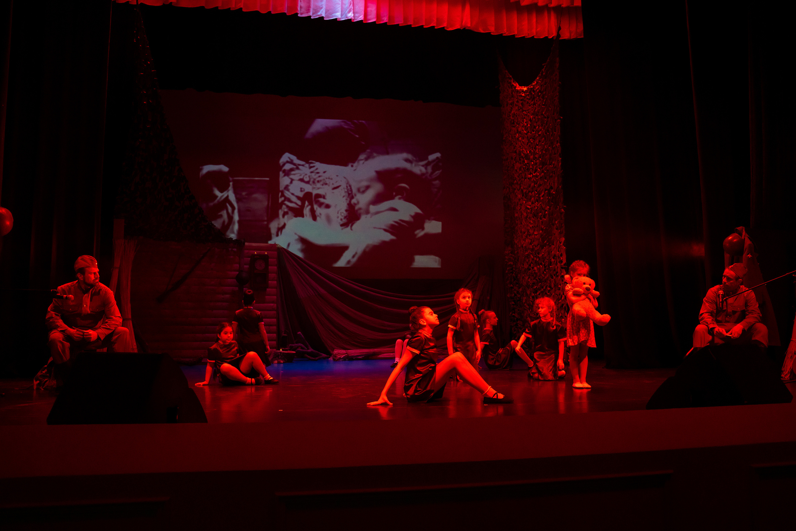 9 мая Марьина роща. Жизнь курорта Кабардинка в фотографиях