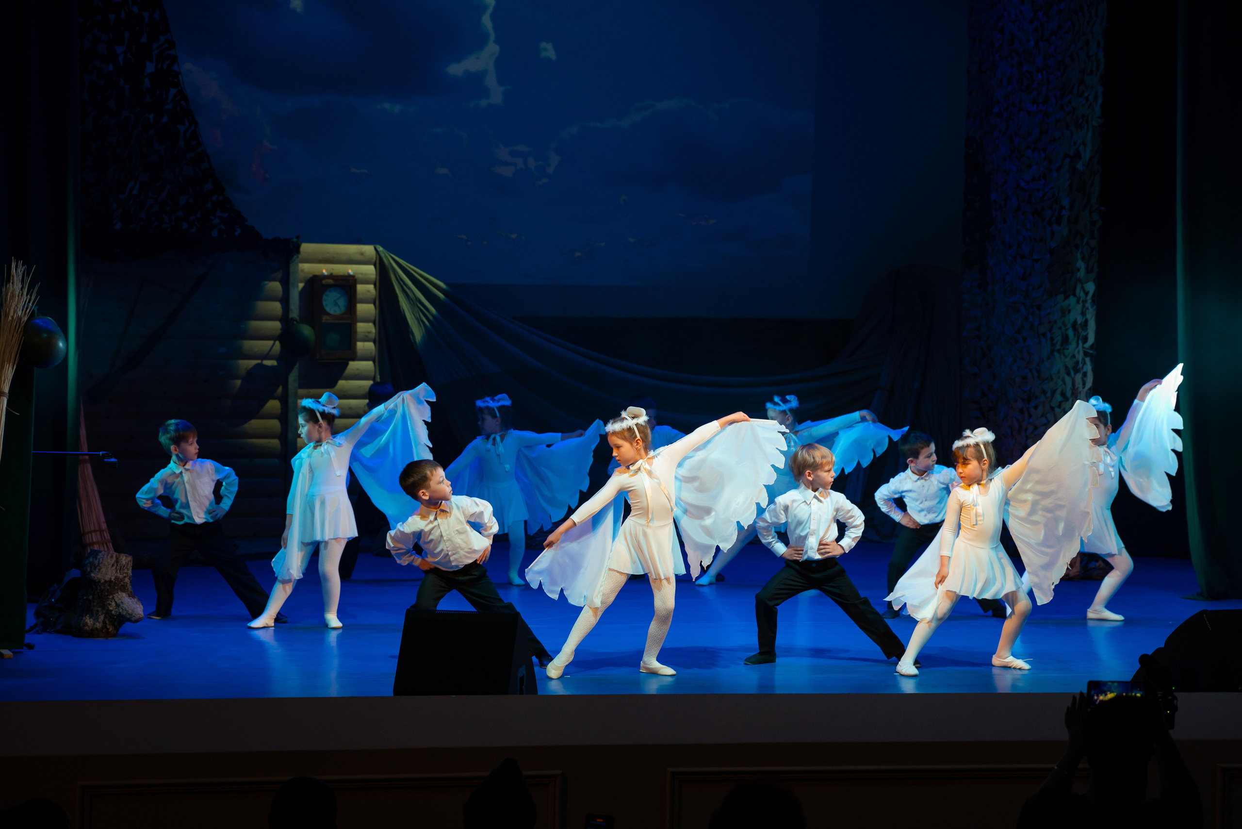 9 мая Марьина роща. Жизнь курорта Кабардинка в фотографиях