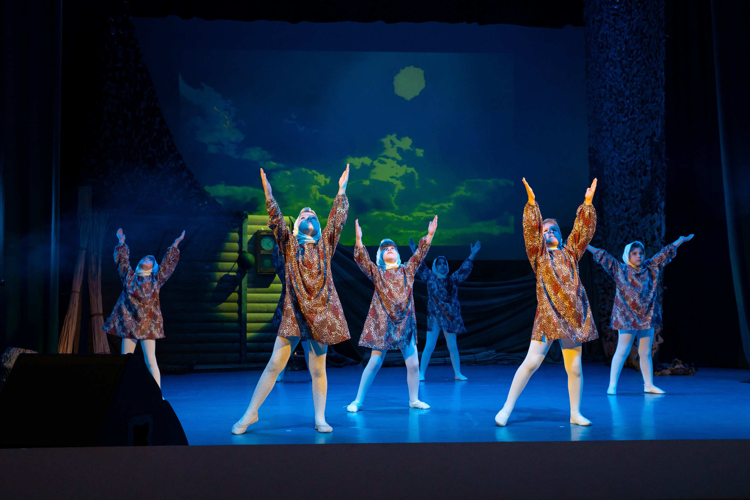 9 мая Марьина роща. Жизнь курорта Кабардинка в фотографиях